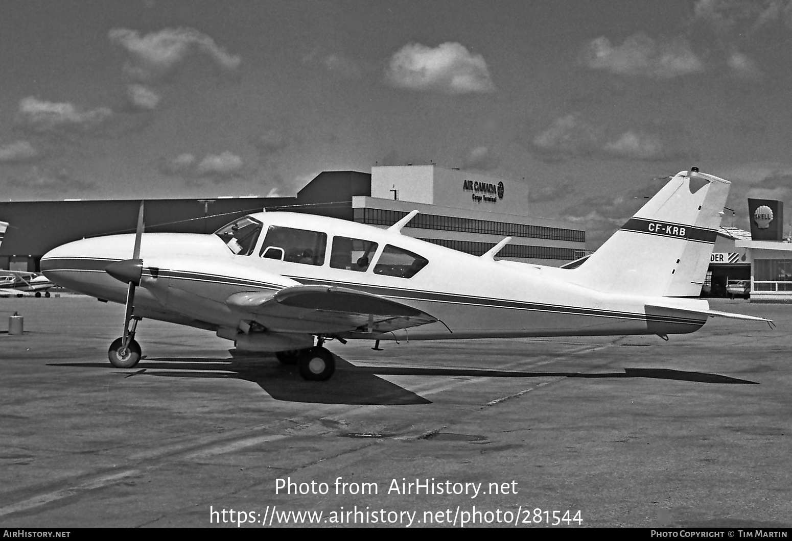 Aircraft Photo of CF-KRB | Piper PA-23-250 Aztec C | AirHistory.net #281544