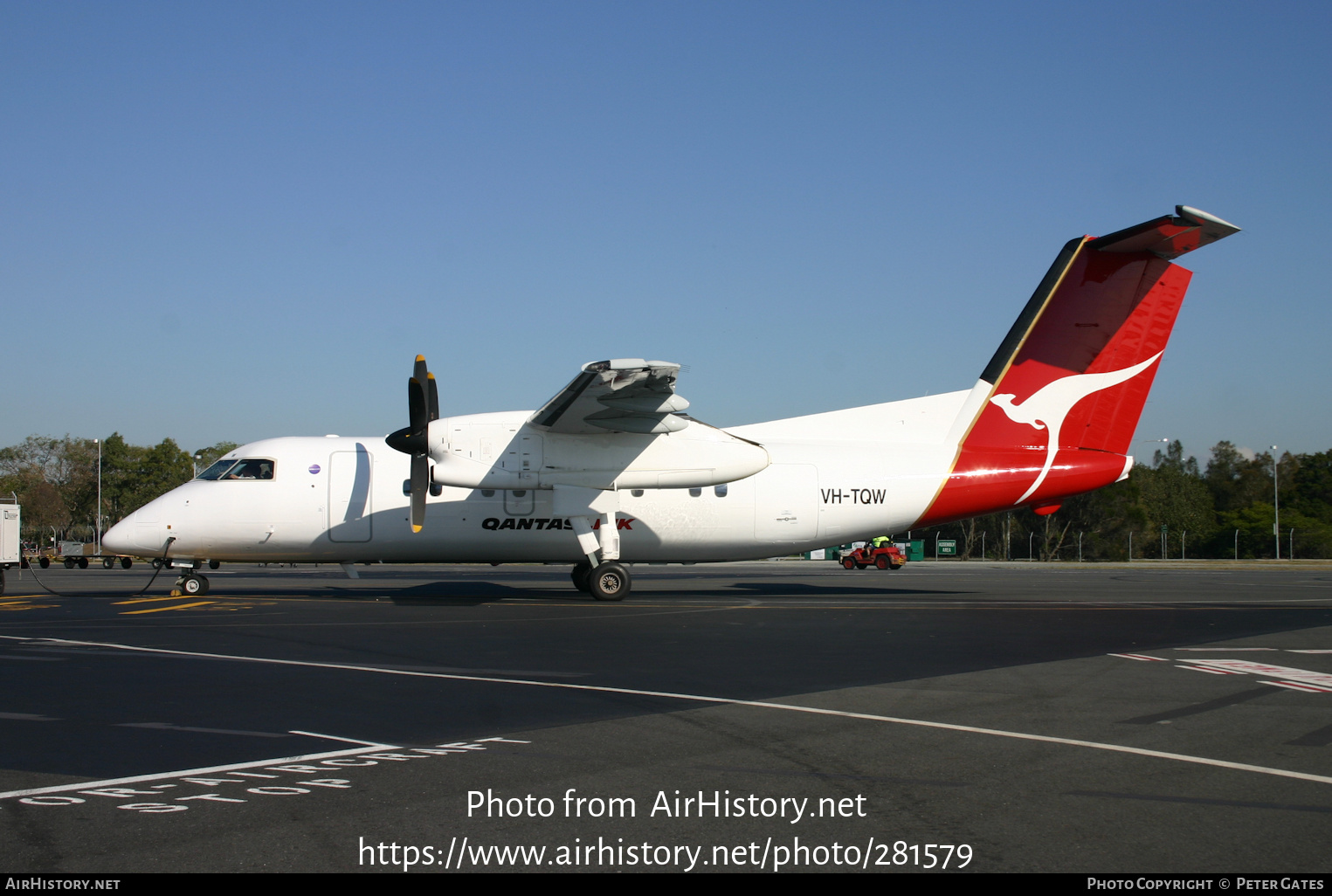 Aircraft Photo of VH-TQW | De Havilland Canada DHC-8-106 Dash 8 | QantasLink | AirHistory.net #281579