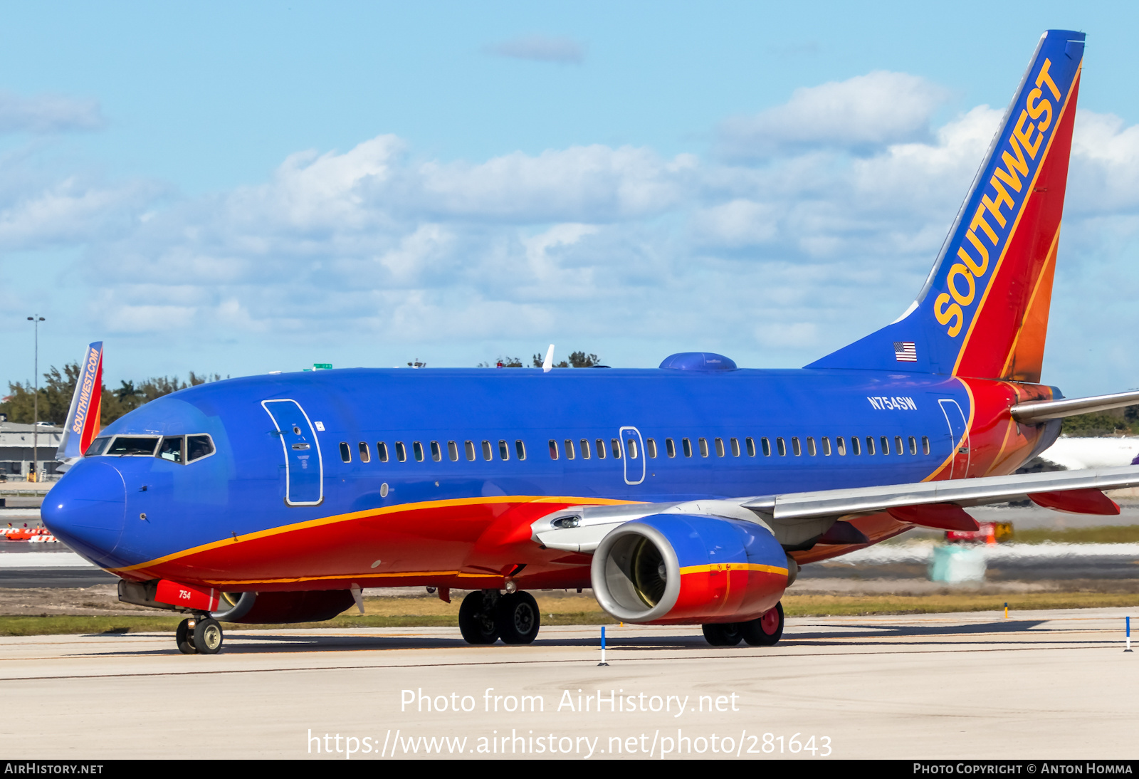 Aircraft Photo of N754SW | Boeing 737-7H4 | Southwest Airlines | AirHistory.net #281643