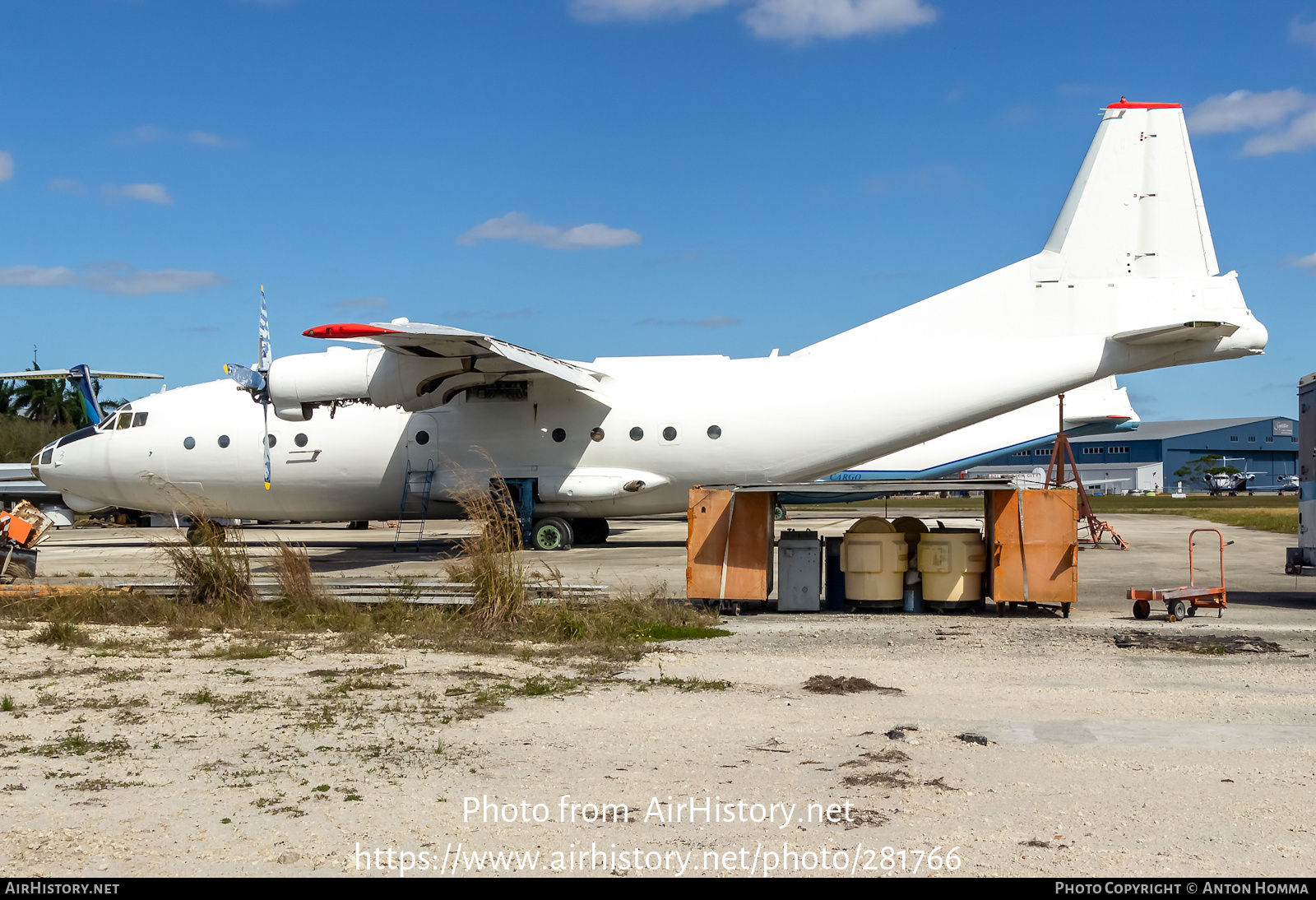 Aircraft Photo of UK-12005 | Antonov An-12B | AirHistory.net #281766