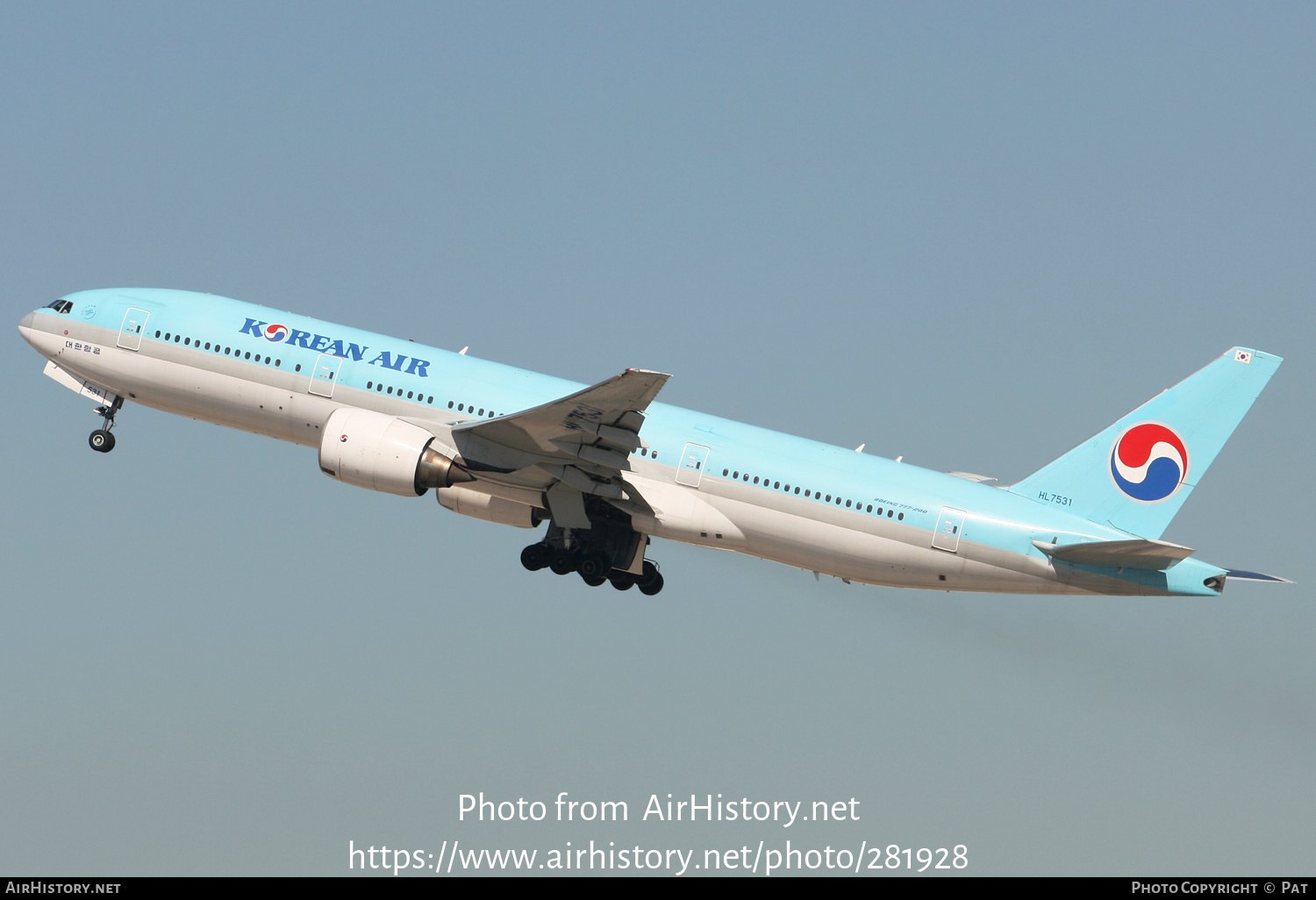 Aircraft Photo of HL7531 | Boeing 777-2B5/ER | Korean Air | AirHistory.net #281928