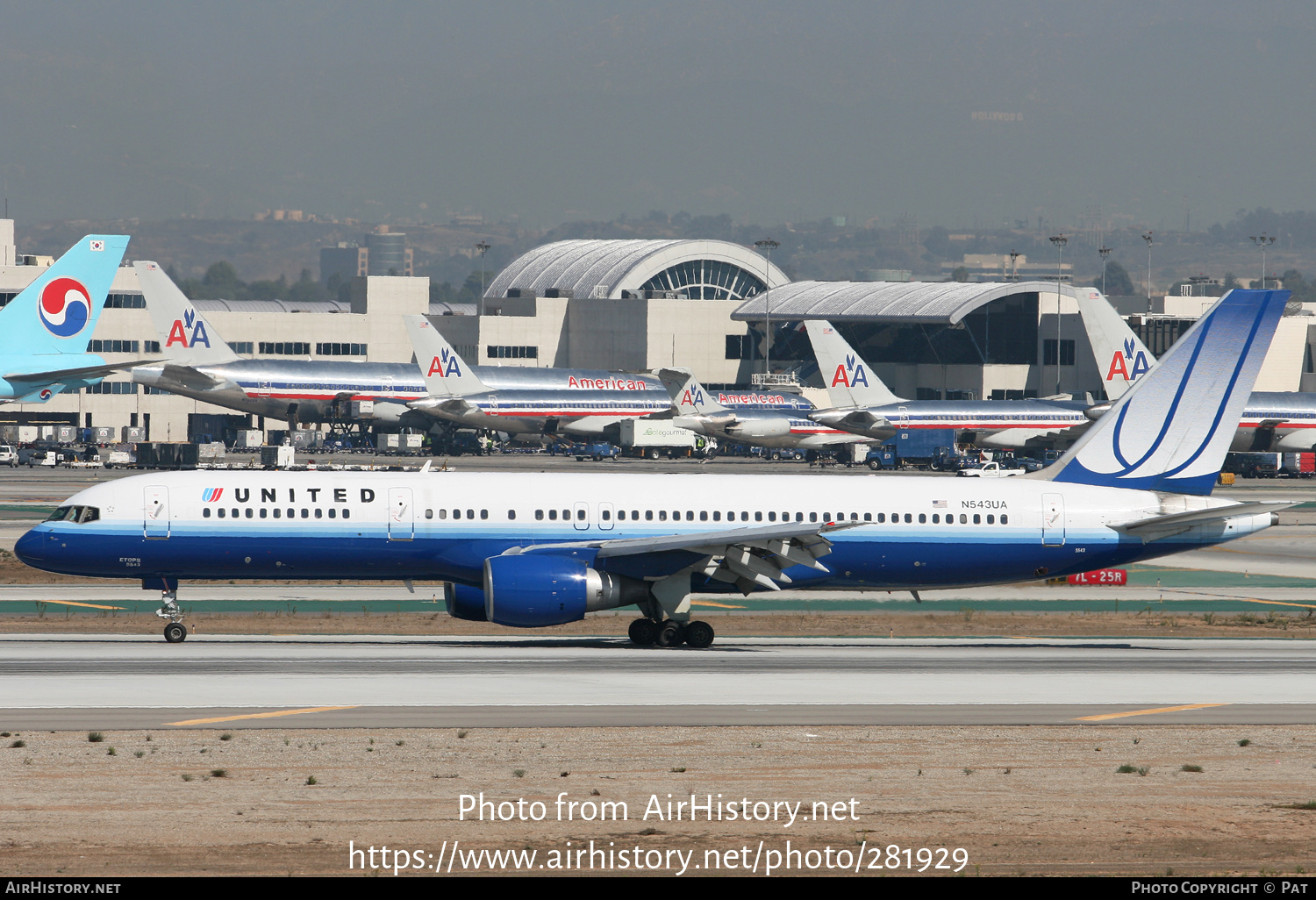 Aircraft Photo of N543UA | Boeing 757-222 | United Airlines | AirHistory.net #281929