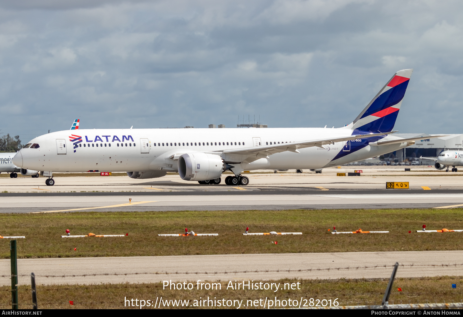 Aircraft Photo of CC-BGG | Boeing 787-9 Dreamliner | LATAM Airlines | AirHistory.net #282016