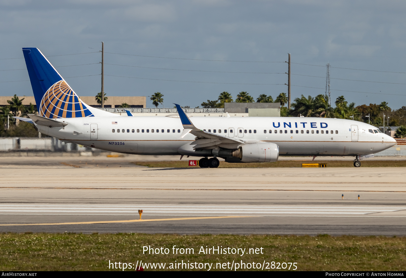 Aircraft Photo of N73256 | Boeing 737-824 | United Airlines | AirHistory.net #282075