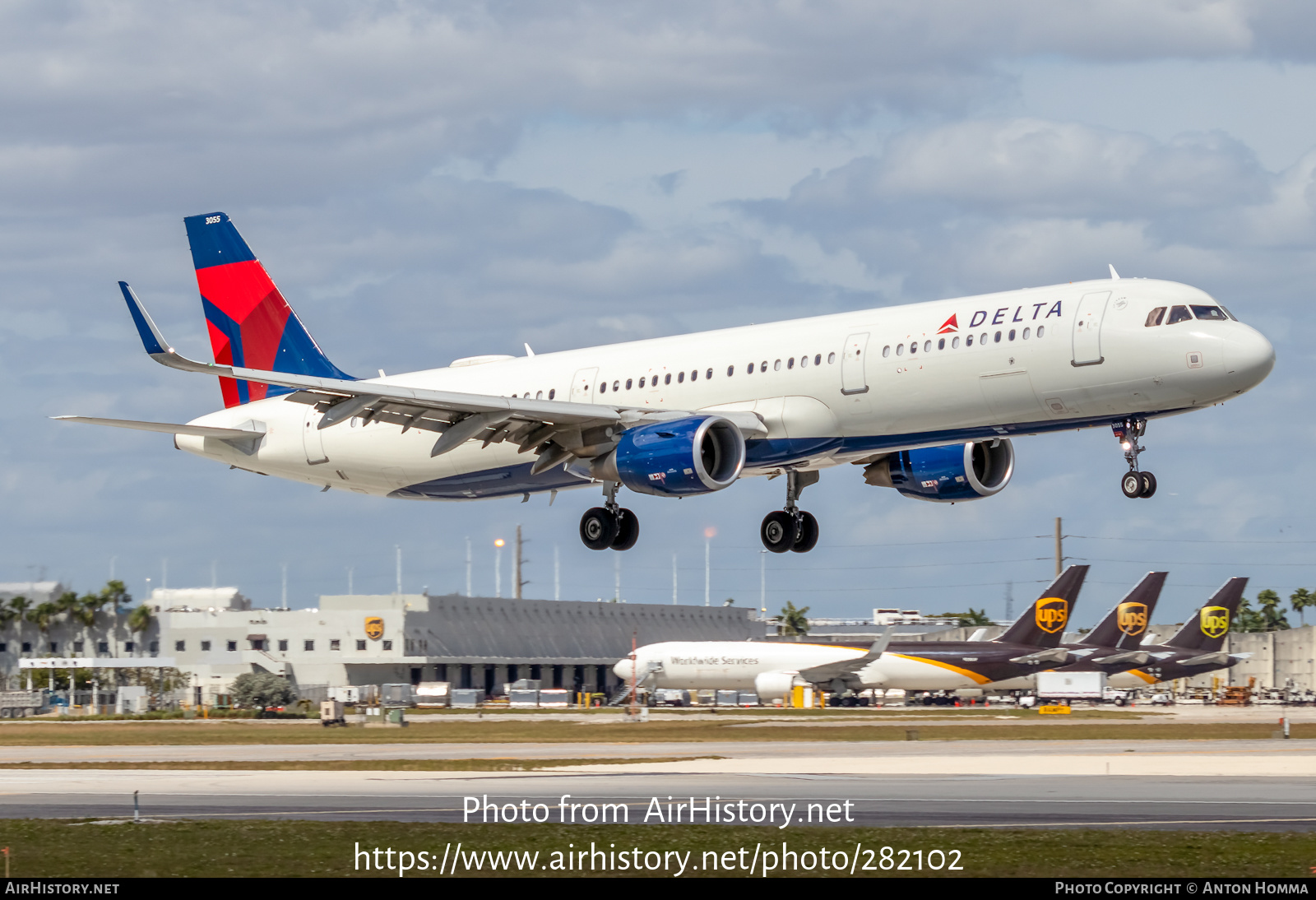 Aircraft Photo of N355DN | Airbus A321-211 | Delta Air Lines | AirHistory.net #282102