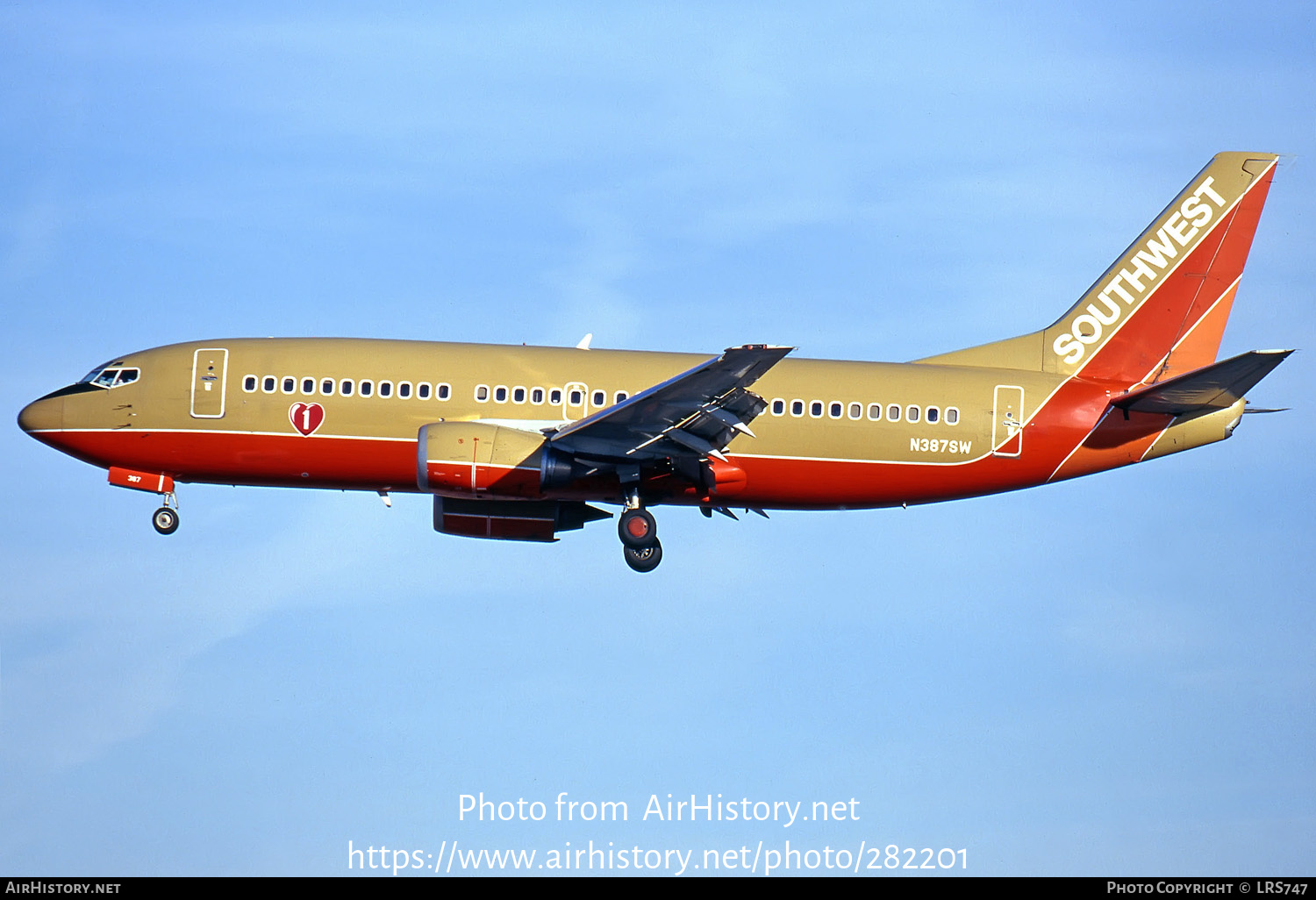 Aircraft Photo of N387SW | Boeing 737-3H4 | Southwest Airlines | AirHistory.net #282201