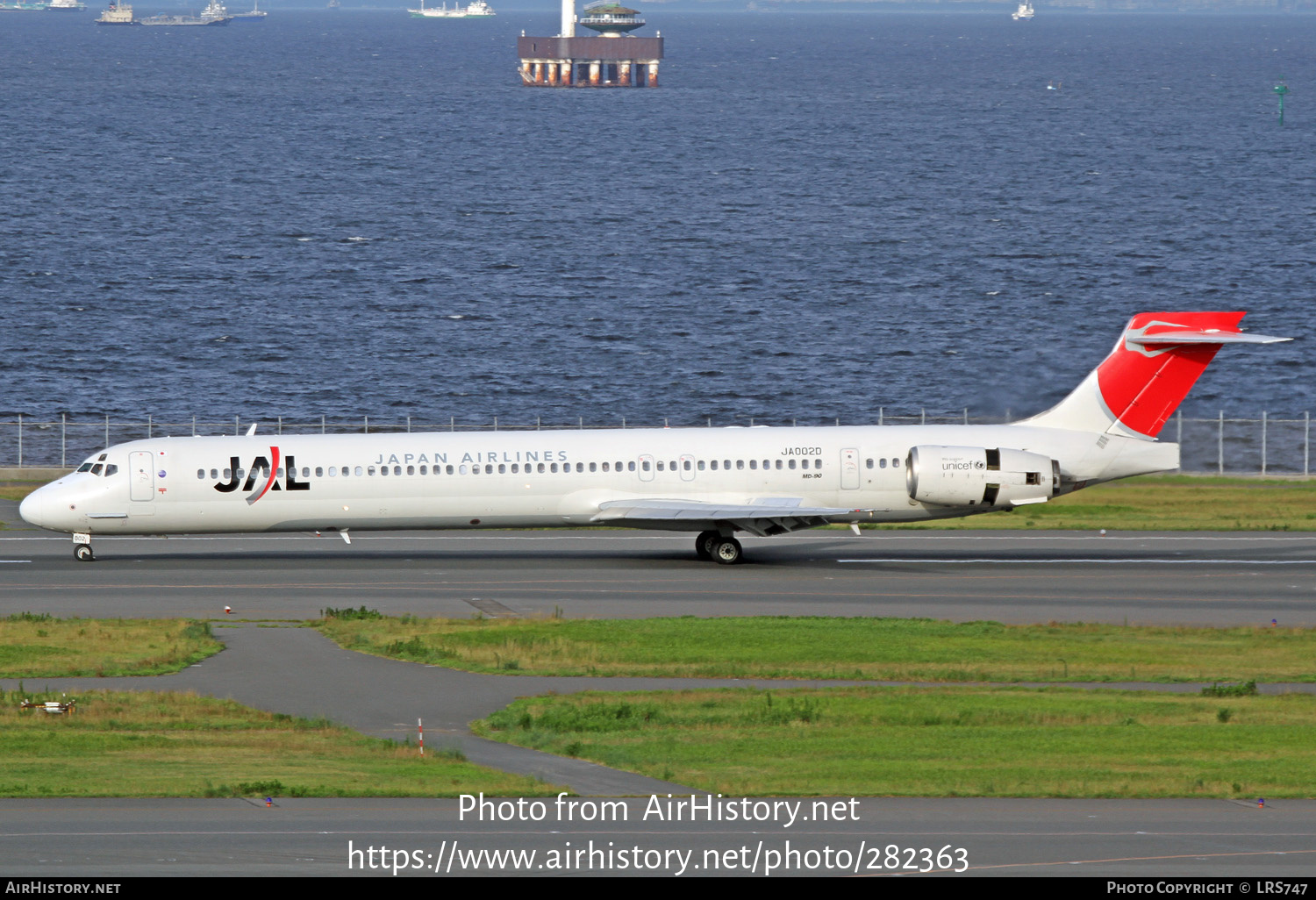 Aircraft Photo of JA002D | McDonnell Douglas MD-90-30 | Japan