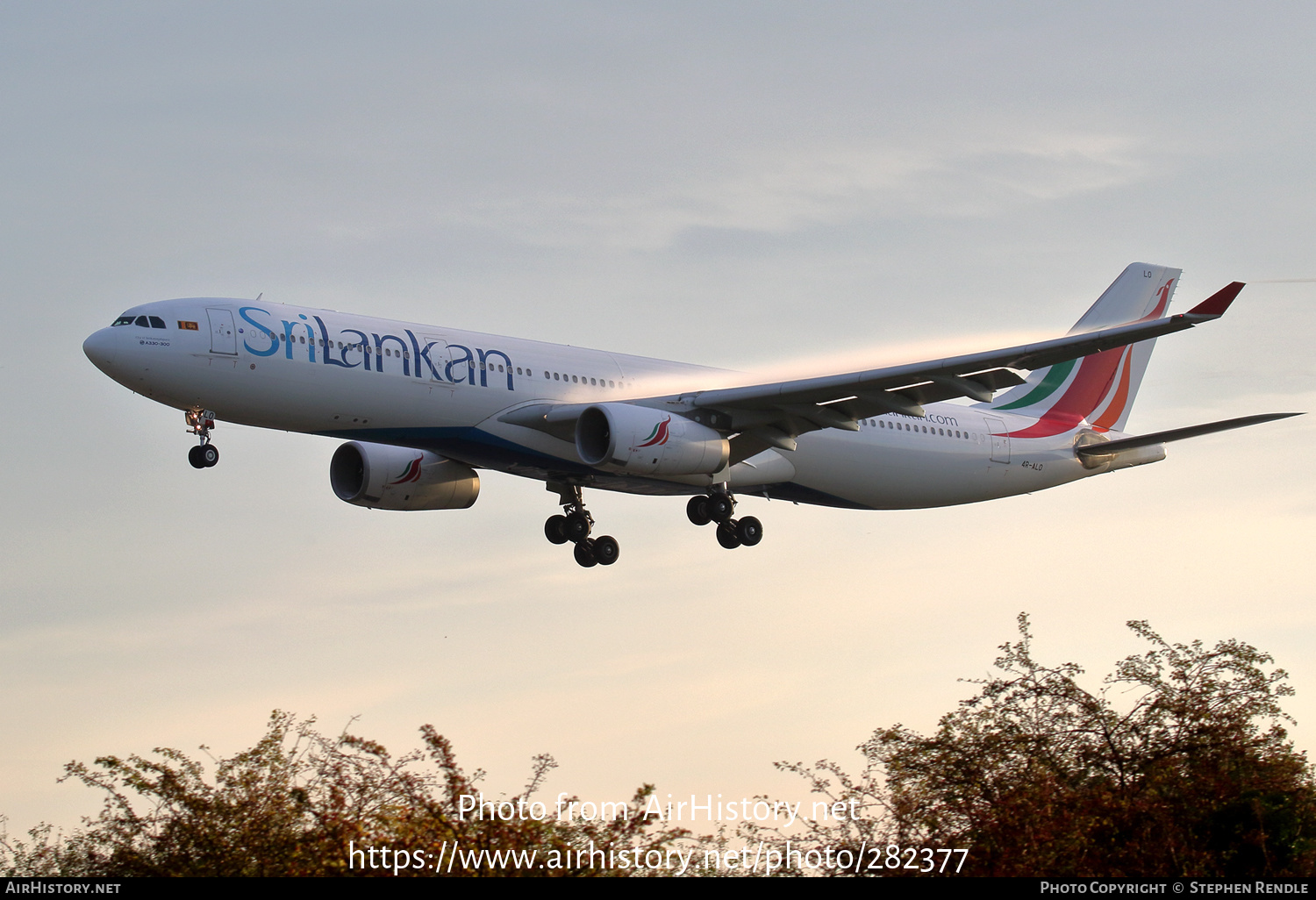 Aircraft Photo of 4R-ALO | Airbus A330-343E | SriLankan Airlines | AirHistory.net #282377