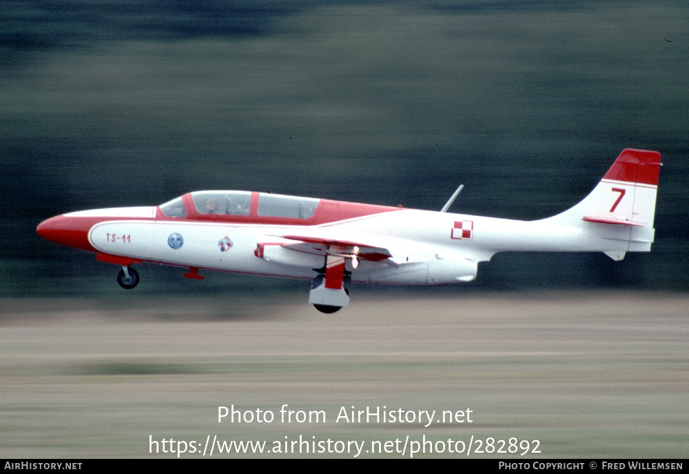 Aircraft Photo of 210 | PZL-Mielec TS-11 Iskra 100 | Poland - Air Force | AirHistory.net #282892