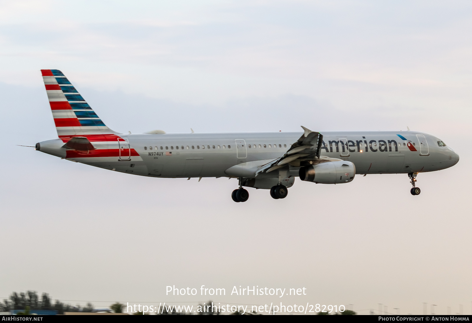 Aircraft Photo of N974UY | Airbus A321-231 | American Airlines | AirHistory.net #282910