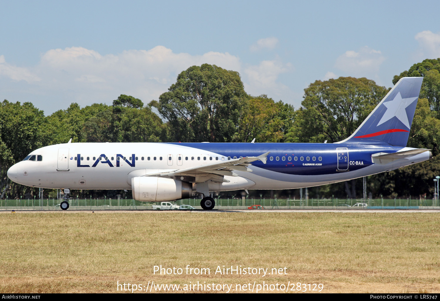 Aircraft Photo of CC-BAA | Airbus A320-233 | LAN Airlines - Línea Aérea Nacional | AirHistory.net #283129