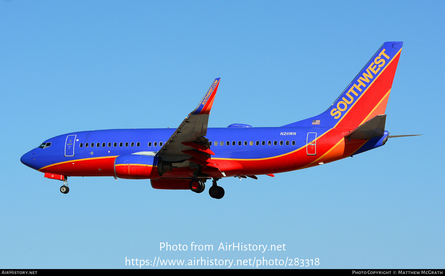 Aircraft Photo of N211WN | Boeing 737-7H4 | Southwest Airlines | AirHistory.net #283318