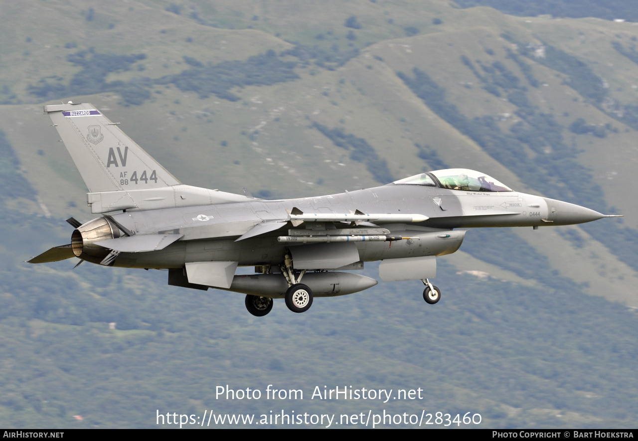 Aircraft Photo of 88-0444 / AF88-444 | Lockheed Martin F-16CM Fighting Falcon | USA - Air Force | AirHistory.net #283460