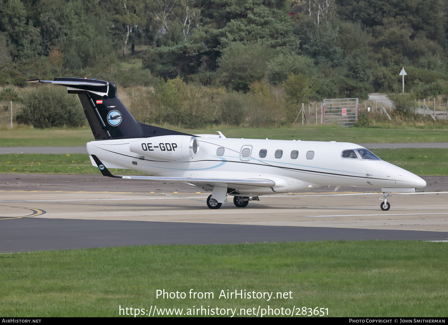 Aircraft Photo of OE-GDP | Embraer EMB-505 Phenom 300 | AirHistory.net #283651