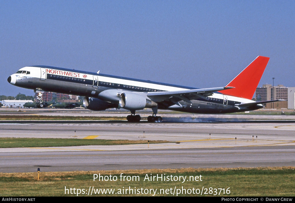 Aircraft Photo of N529US | Boeing 757-251 | Northwest Airlines | AirHistory.net #283716