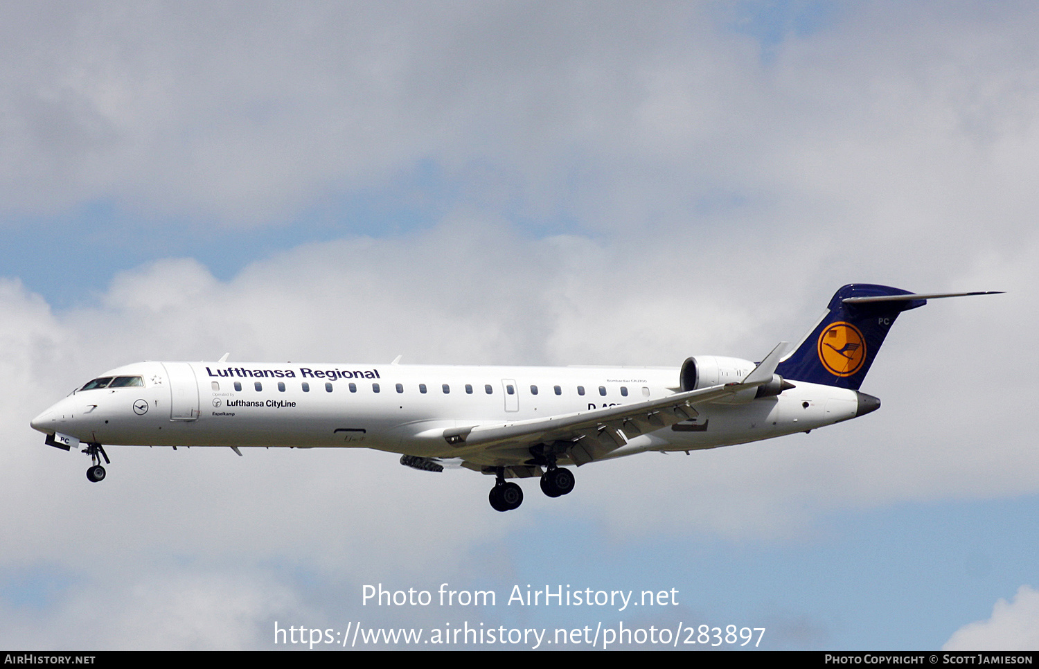 Aircraft Photo of D-ACPC | Bombardier CRJ-701ER (CL-600-2C10) | Lufthansa Regional | AirHistory.net #283897