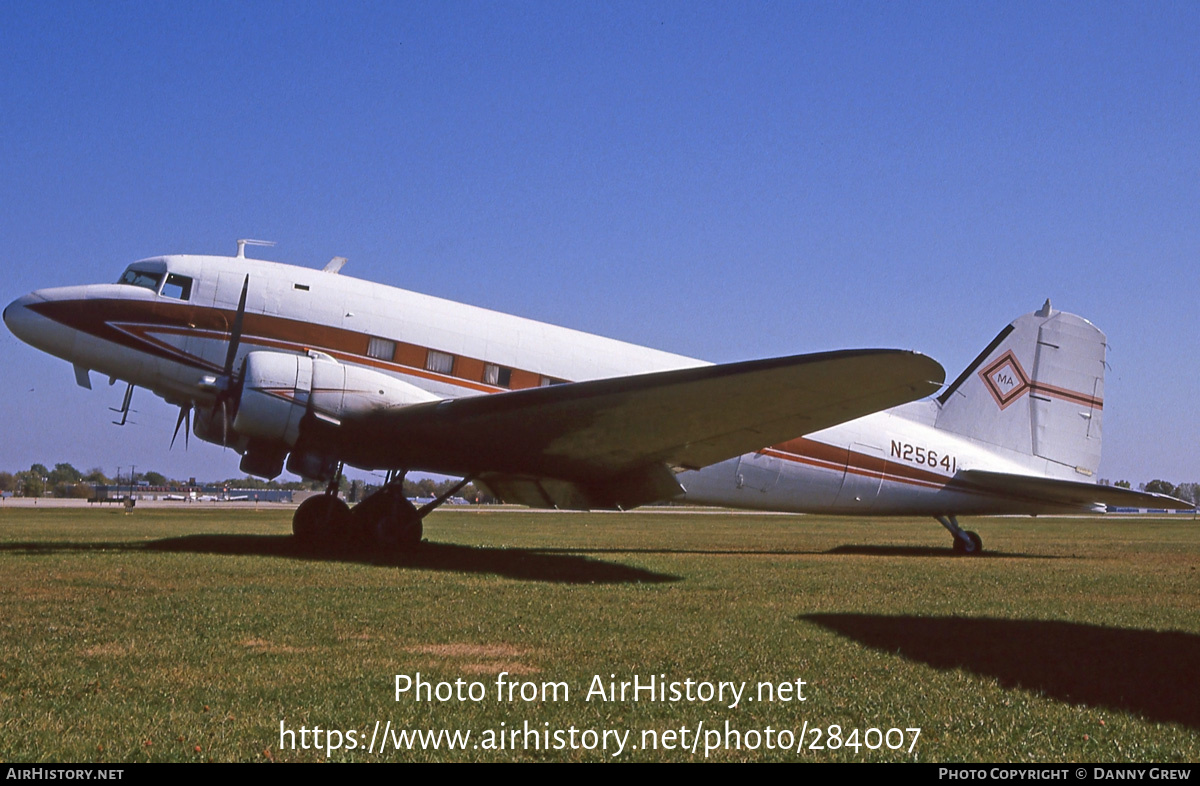 Aircraft Photo of N25641 | Douglas DC-3(C) | AirHistory.net #284007