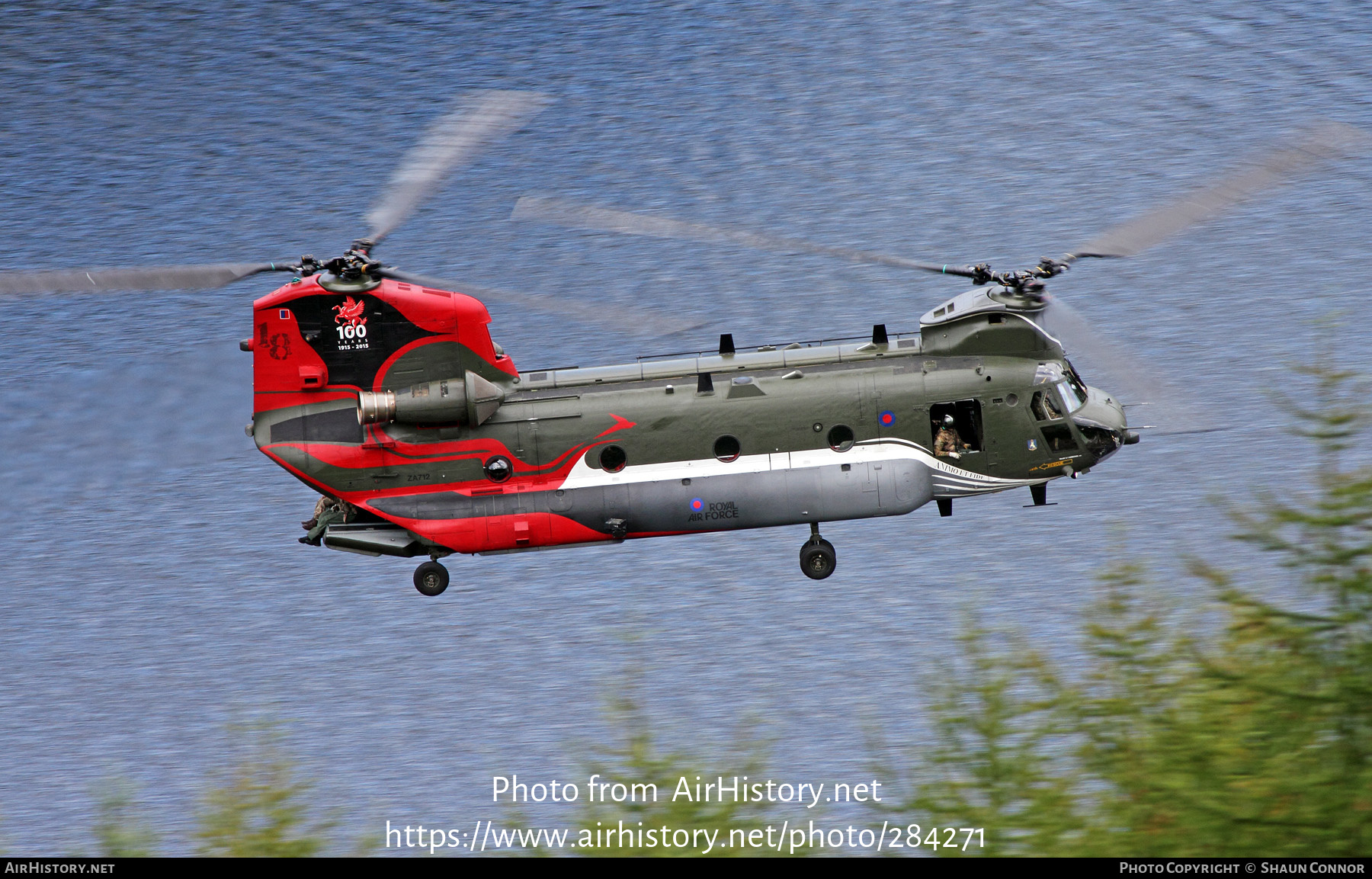 Aircraft Photo of ZA712 | Boeing Chinook HC2 (352) | UK - Air Force | AirHistory.net #284271