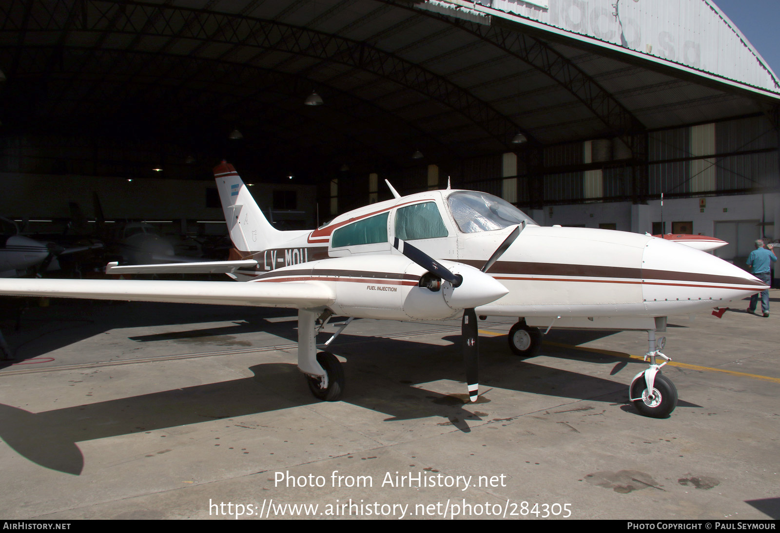 Aircraft Photo of LV-MOU | Cessna 310R II | AirHistory.net #284305