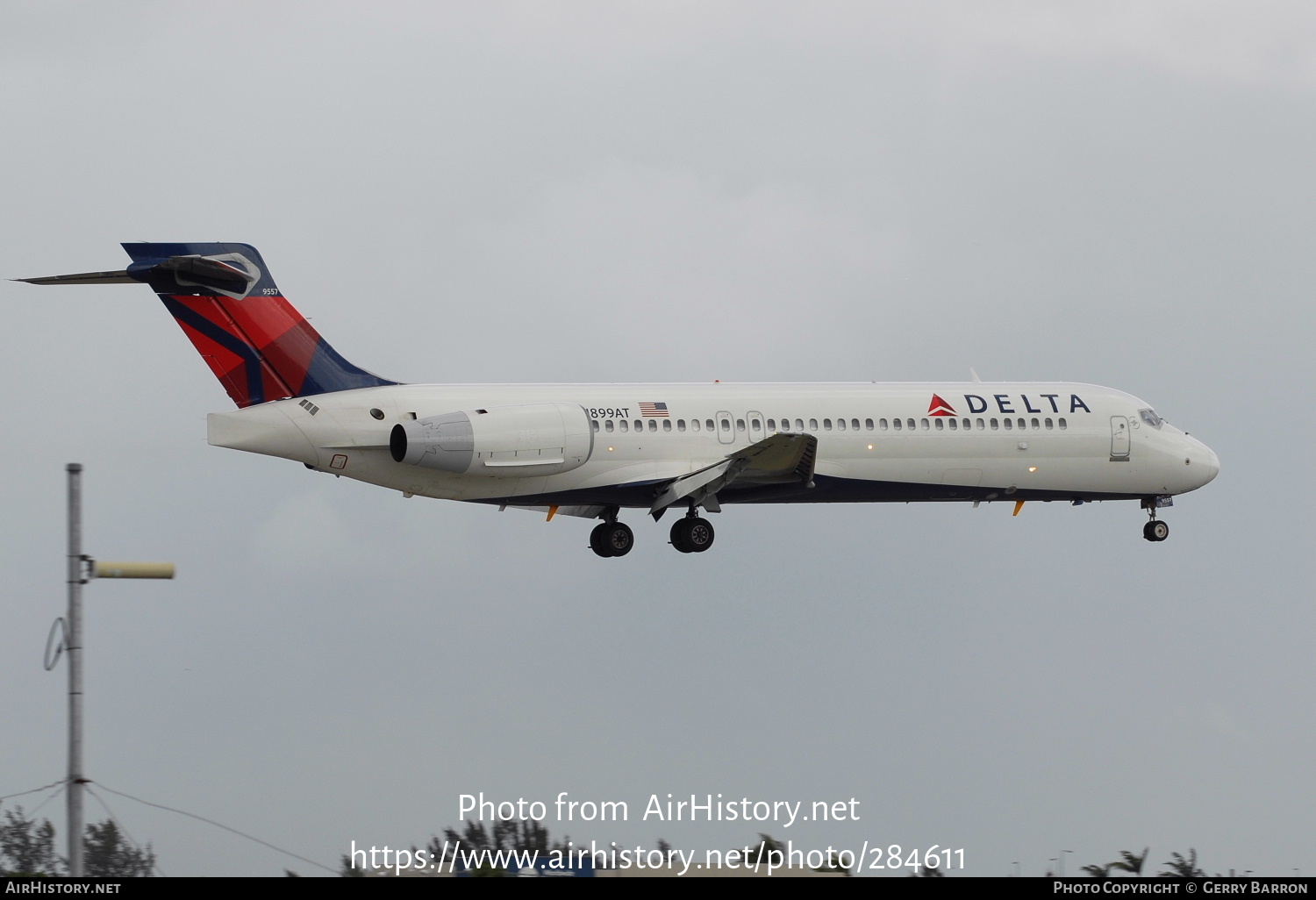 Aircraft Photo of N899AT | Boeing 717-2BD | Delta Air Lines | AirHistory.net #284611