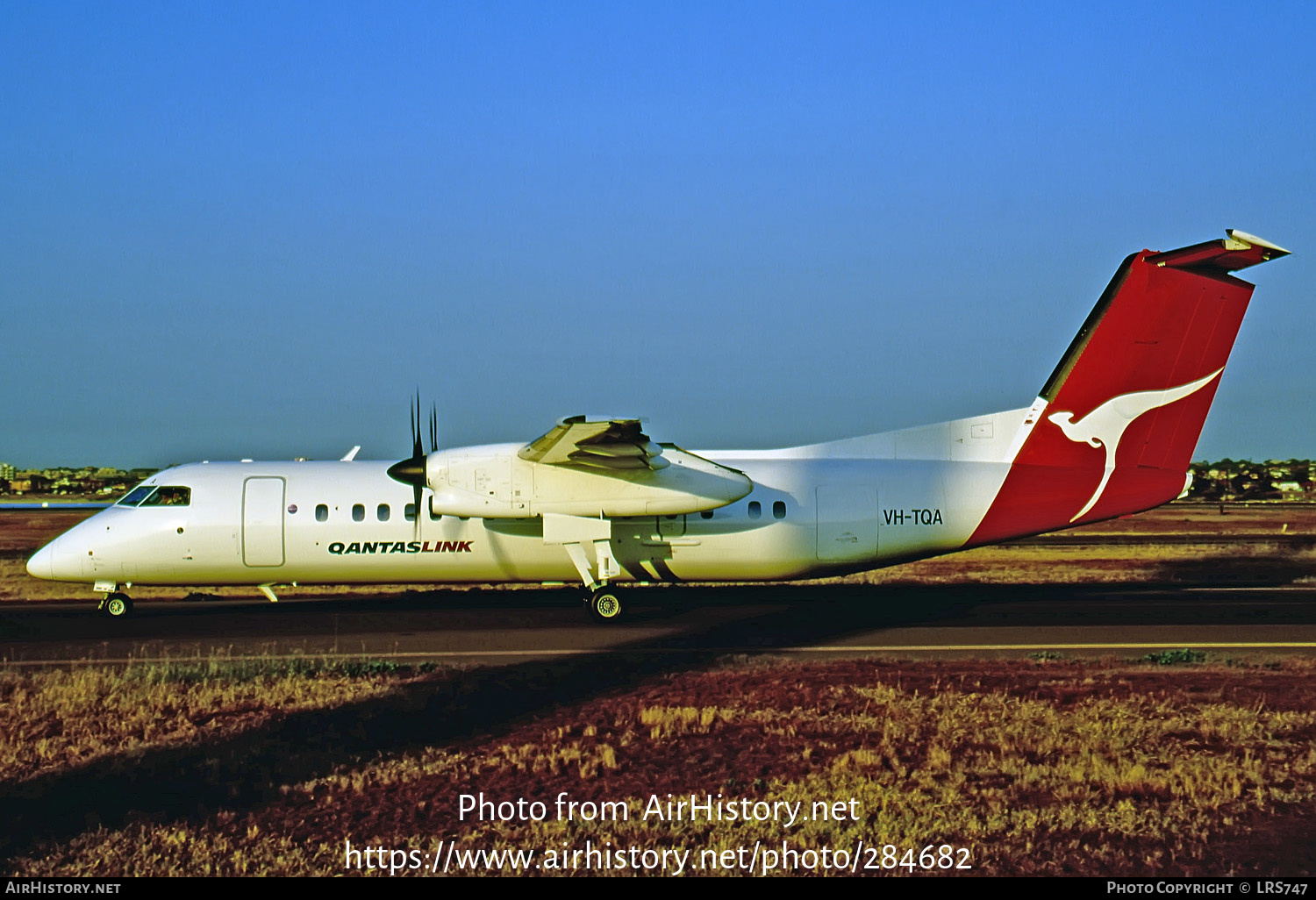 Aircraft Photo of VH-TQA | De Havilland Canada DHC-8-314A Dash 8 | QantasLink | AirHistory.net #284682