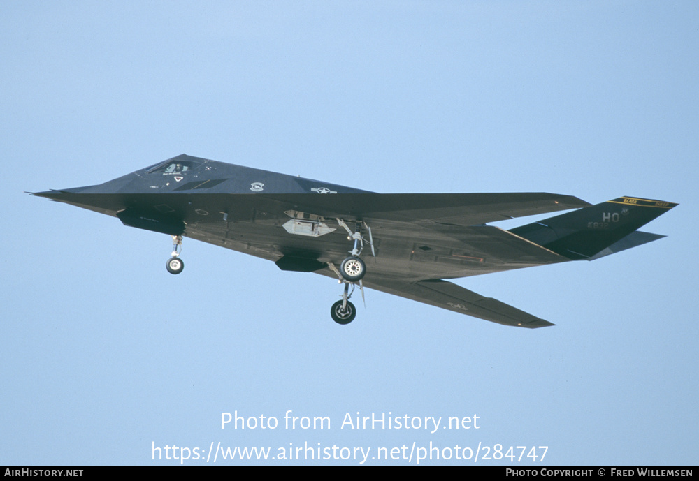 Aircraft Photo of 85-0832 | Lockheed F-117A Nighthawk | USA - Air Force | AirHistory.net #284747