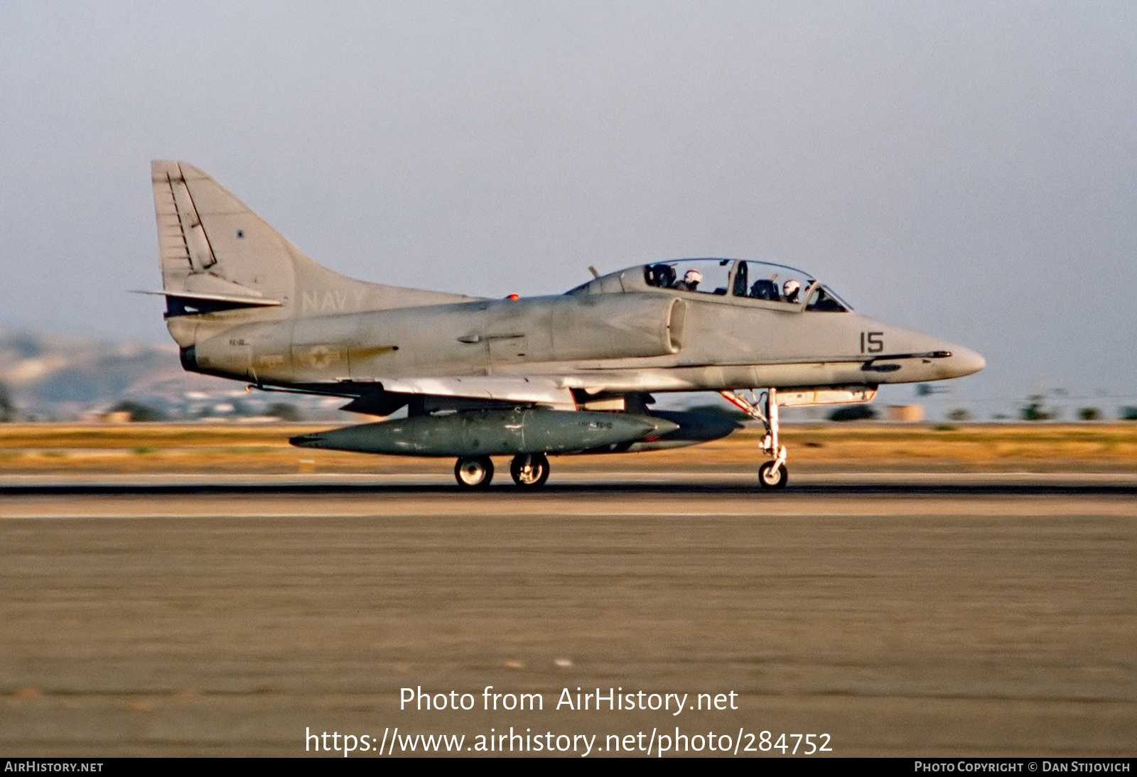 Aircraft Photo of 158112 | Douglas TA-4J Skyhawk | USA - Navy | AirHistory.net #284752