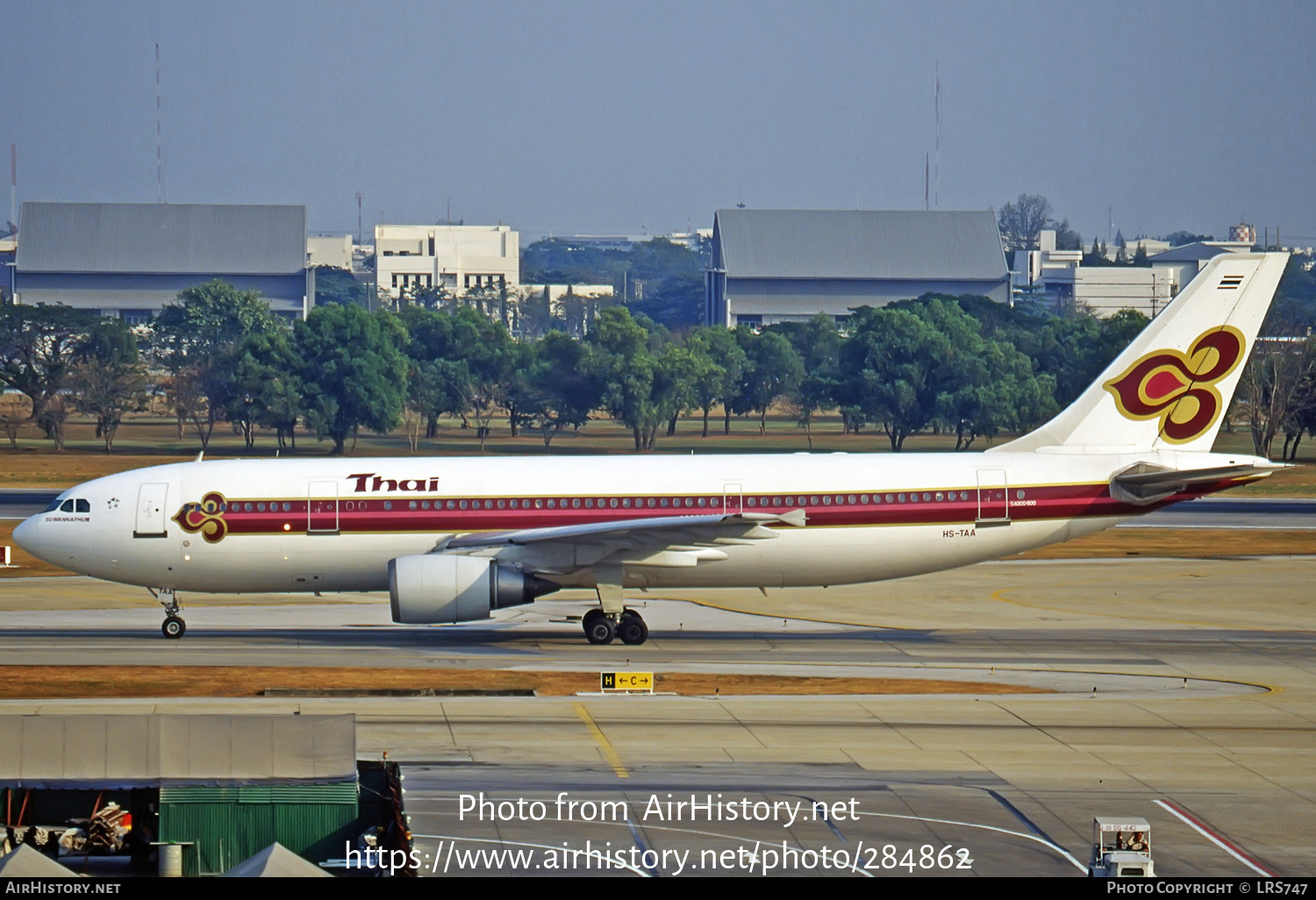 Aircraft Photo of HS-TAA | Airbus A300B4-601 | Thai Airways International | AirHistory.net #284862