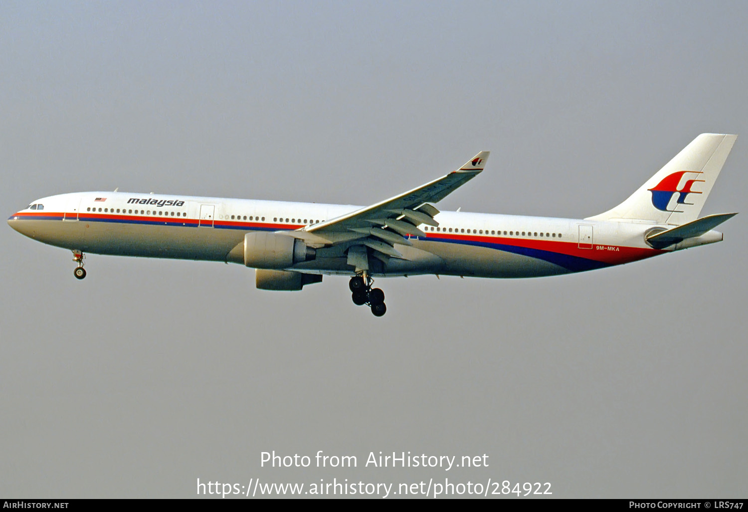 Aircraft Photo of 9M-MKA | Airbus A330-322 | Malaysia Airlines | AirHistory.net #284922