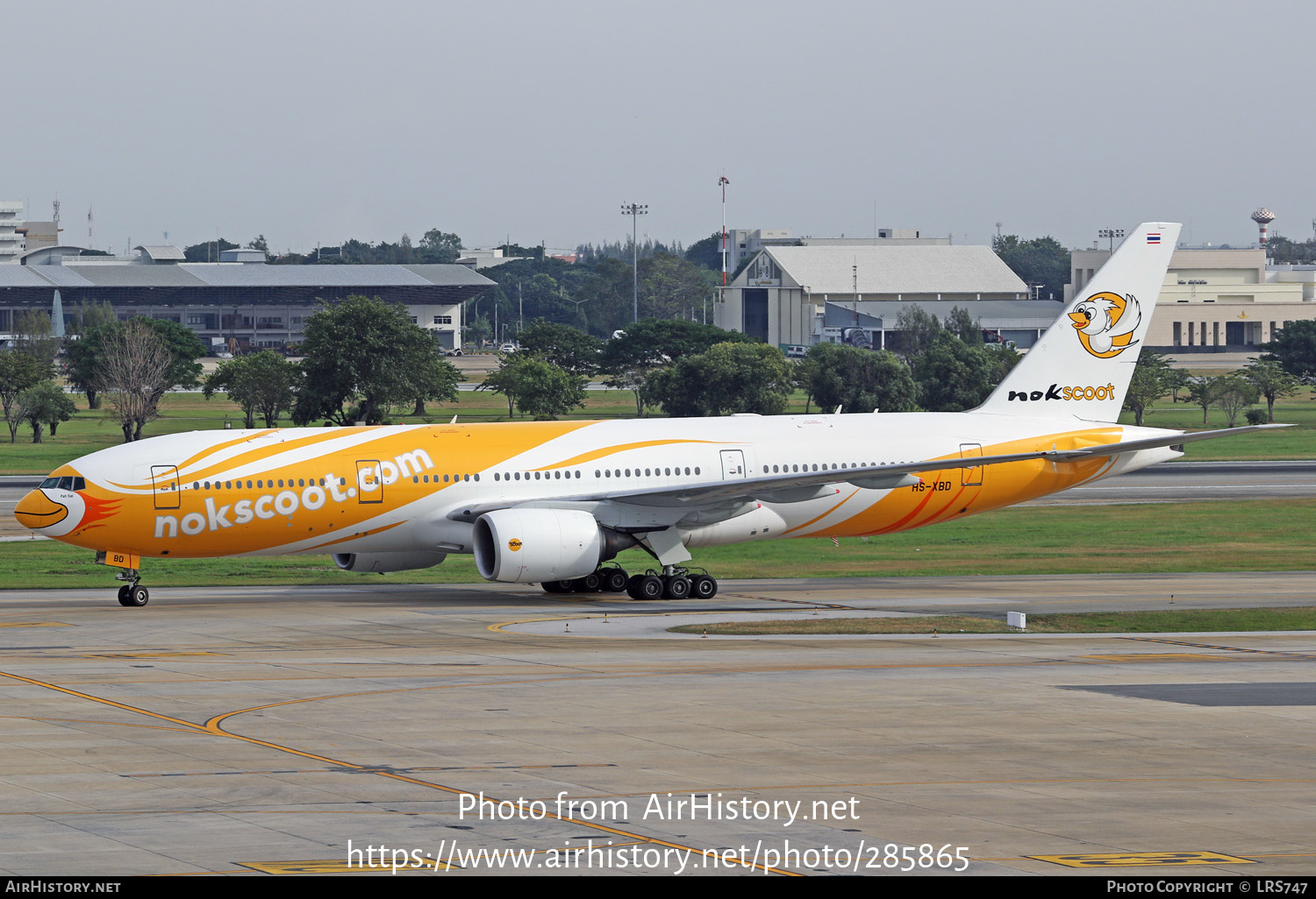 Aircraft Photo of HS-XBD | Boeing 777-212/ER | NokScoot | AirHistory.net #285865