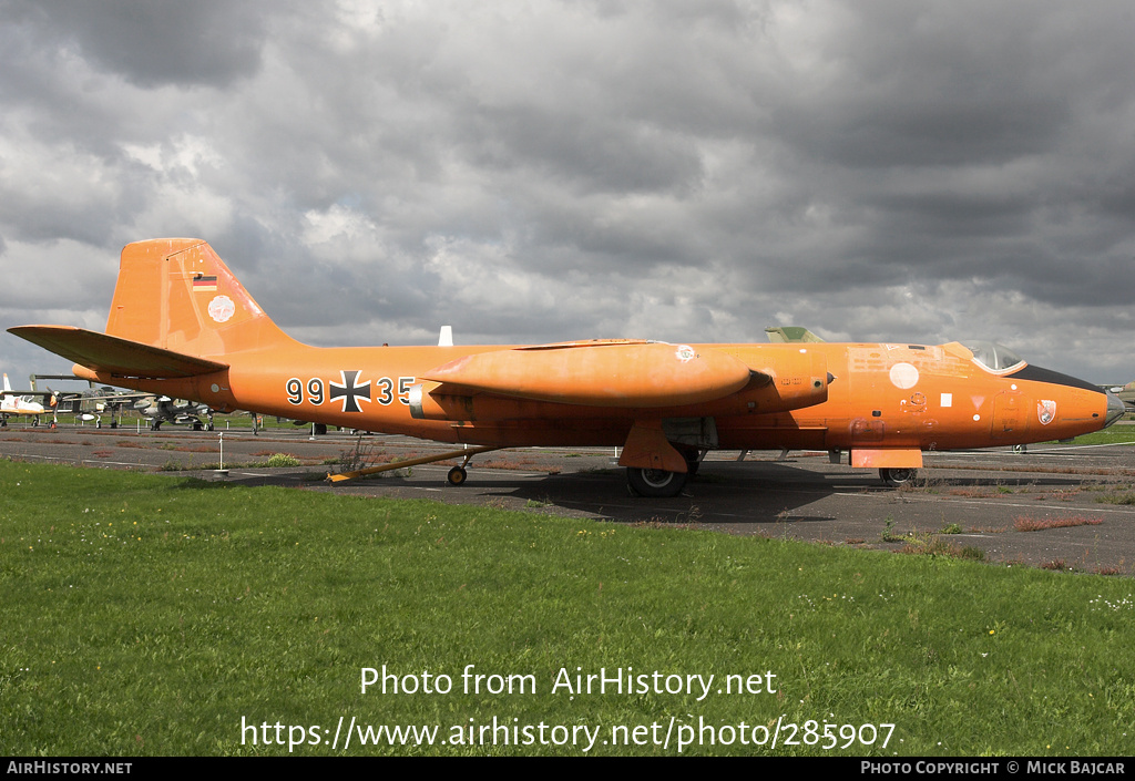 Aircraft Photo of 9935 | English Electric Canberra B2 | Germany - Air Force | AirHistory.net #285907