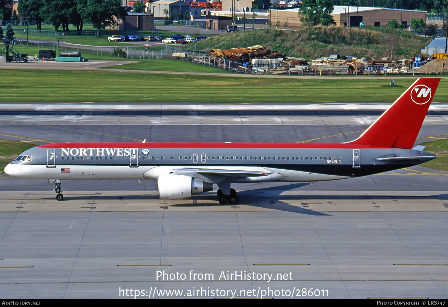 Aircraft Photo of N542US | Boeing 757-251 | Northwest Airlines | AirHistory.net #286011