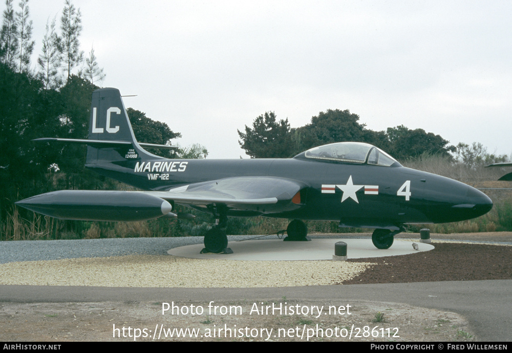 Aircraft Photo of 124988 | McDonnell F2H-2 Banshee | USA - Marines | AirHistory.net #286112