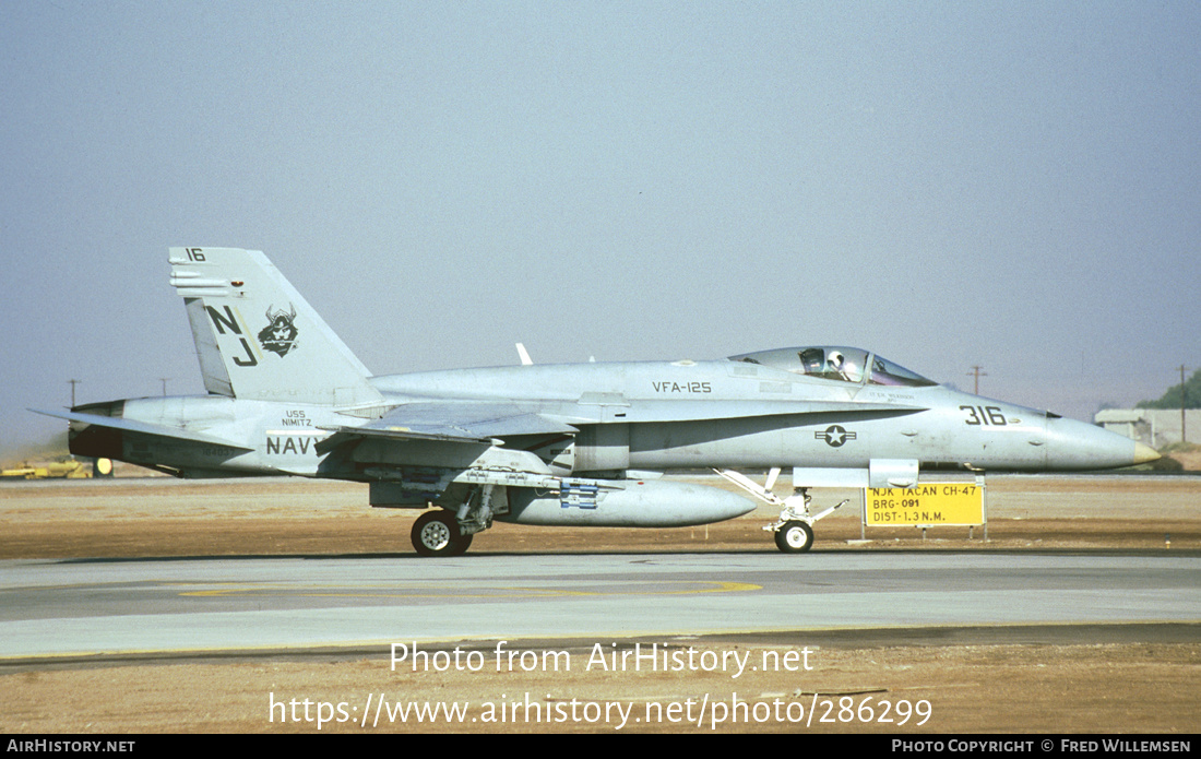 Aircraft Photo of 164037 | McDonnell Douglas F/A-18C Hornet | USA - Navy | AirHistory.net #286299