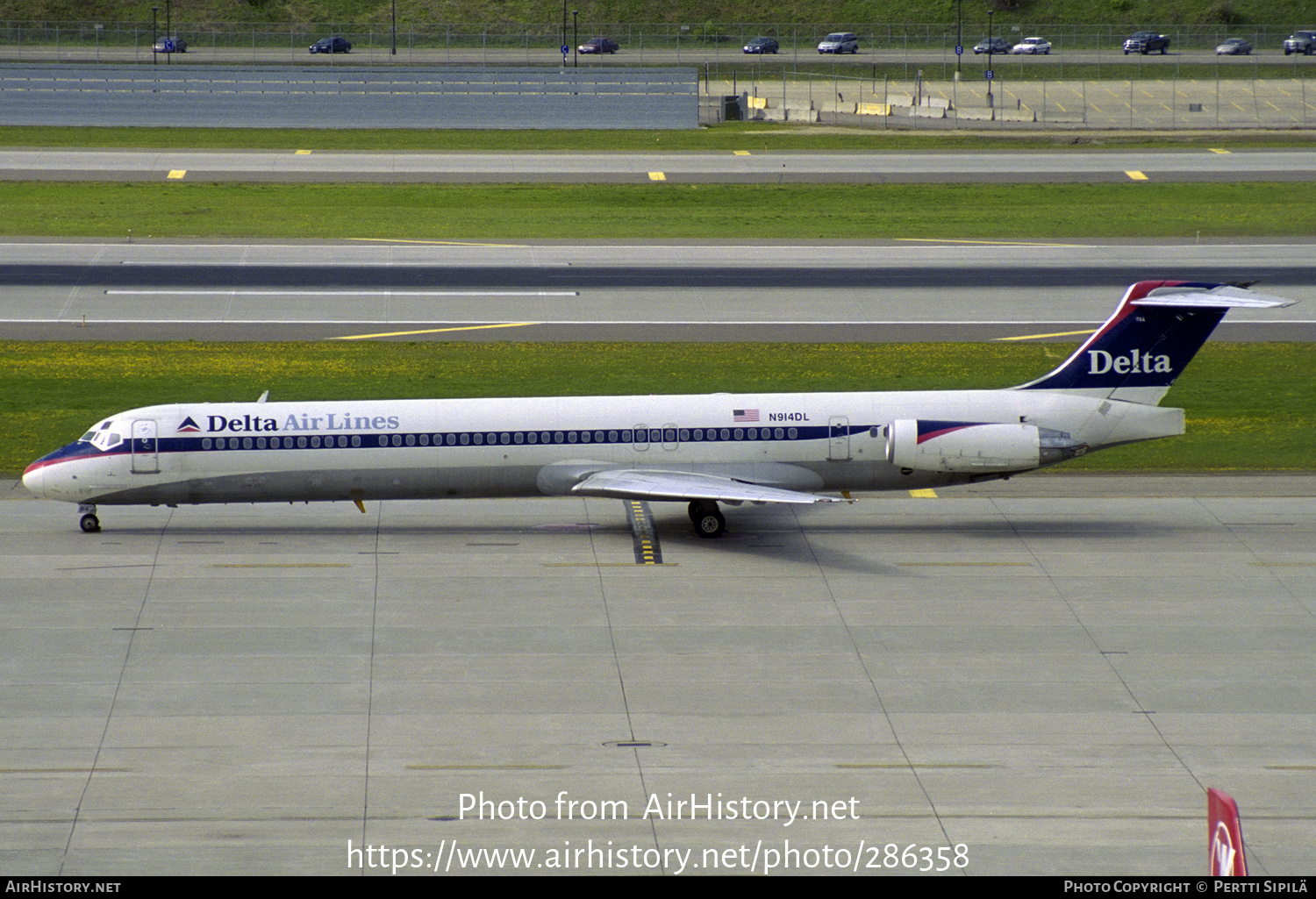 Aircraft Photo of N914DL | McDonnell Douglas MD-88 | Delta Air Lines | AirHistory.net #286358