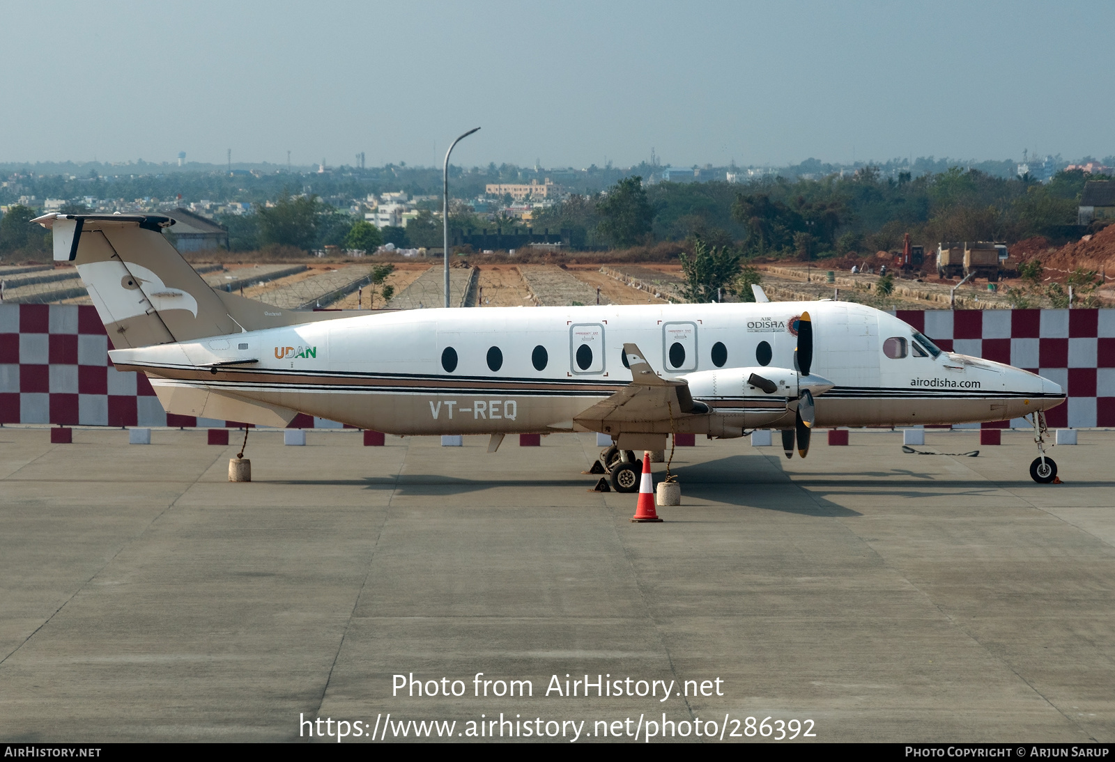 Aircraft Photo of VT-REQ | Raytheon 1900D | Air Odisha | AirHistory.net #286392