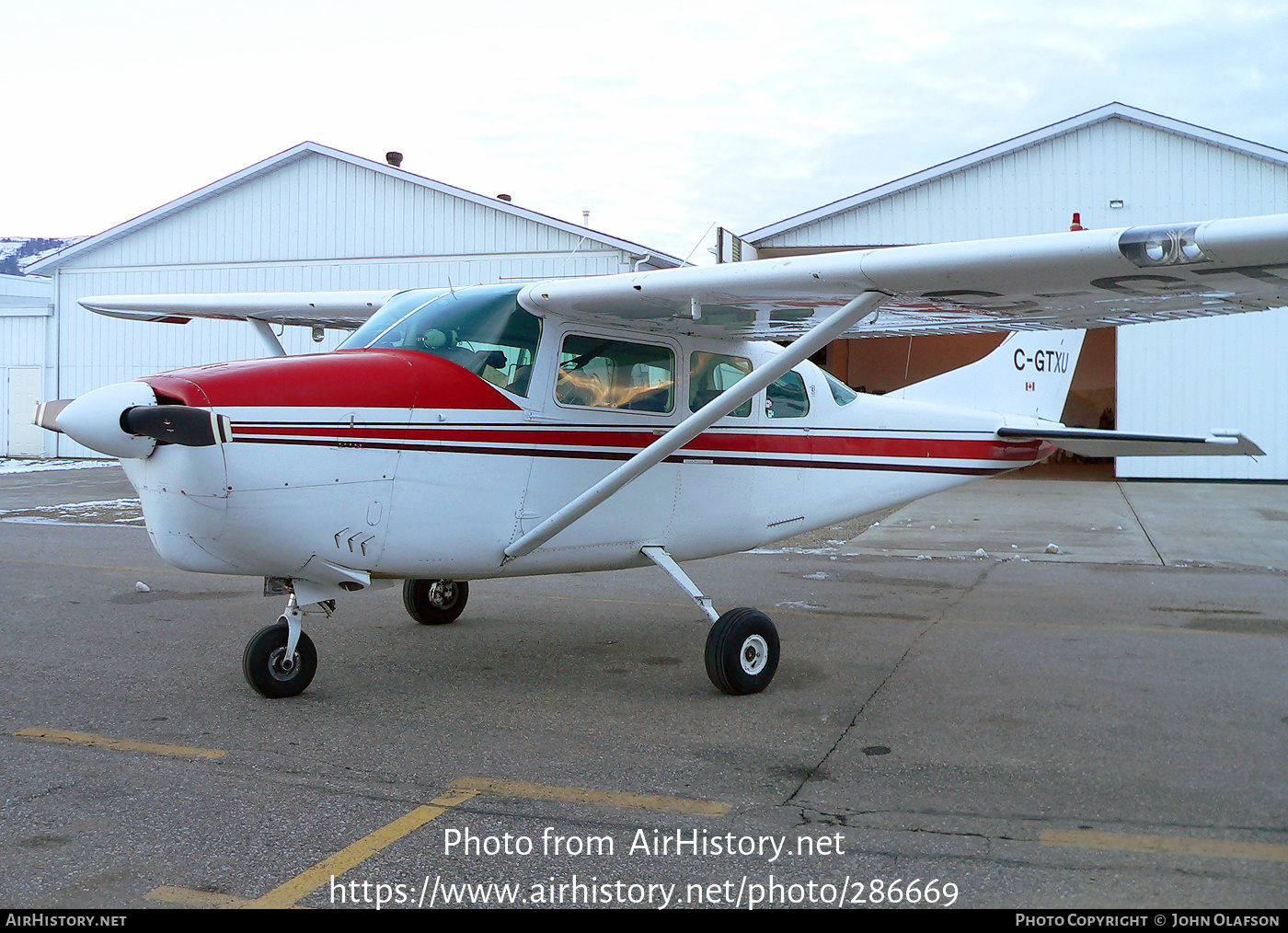 Aircraft Photo of C-GTXU | Cessna 210D Centurion | AirHistory.net #286669