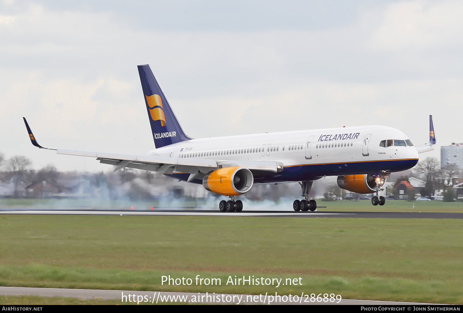 Aircraft Photo of TF-FIY | Boeing 757-256 | Icelandair | AirHistory.net #286889