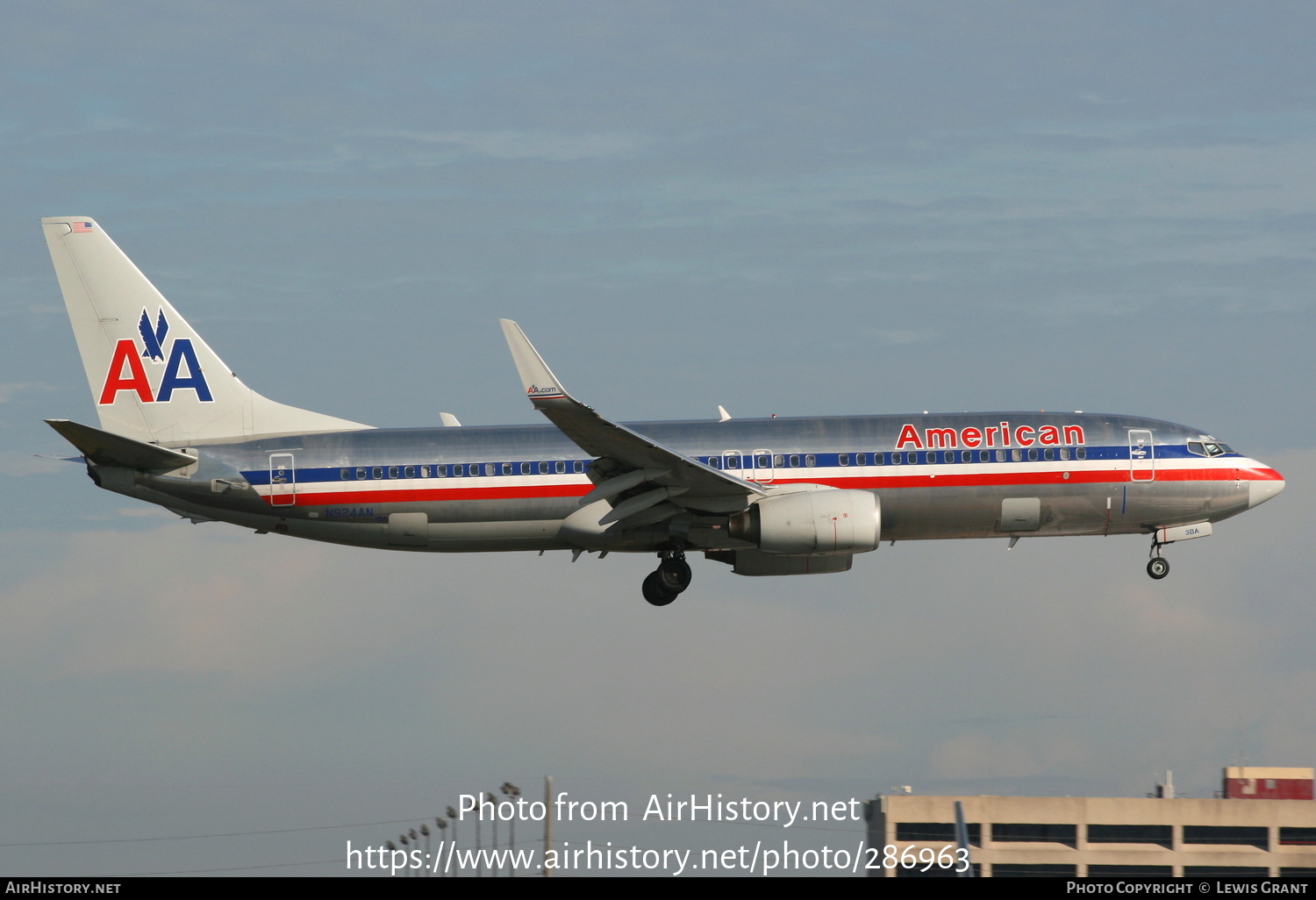 Aircraft Photo of N924AN | Boeing 737-823 | American Airlines | AirHistory.net #286963