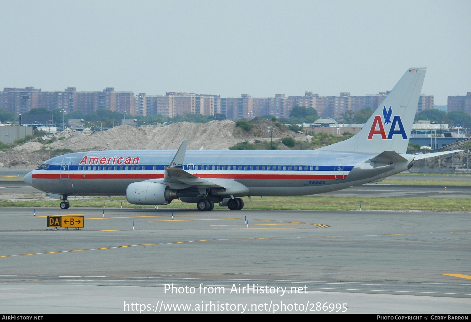 Aircraft Photo of N909AN | Boeing 737-823 | American Airlines | AirHistory.net #286995