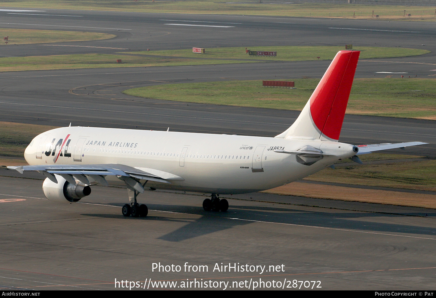 Aircraft Photo of JA8574 | Airbus A300B4-622R | Japan Airlines - JAL | AirHistory.net #287072
