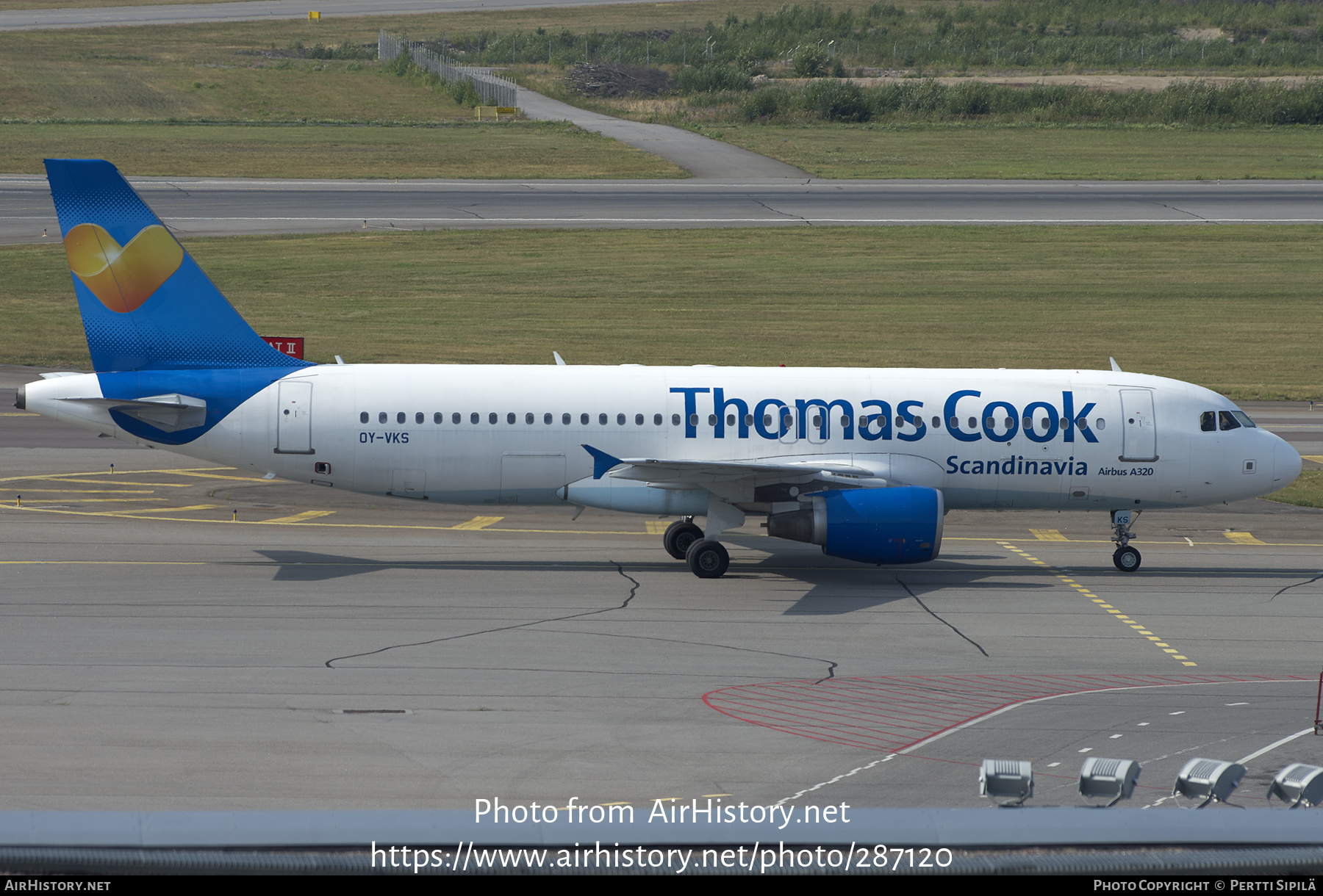 Aircraft Photo of OY-VKS | Airbus A320-214 | Thomas Cook Airlines Scandinavia | AirHistory.net #287120