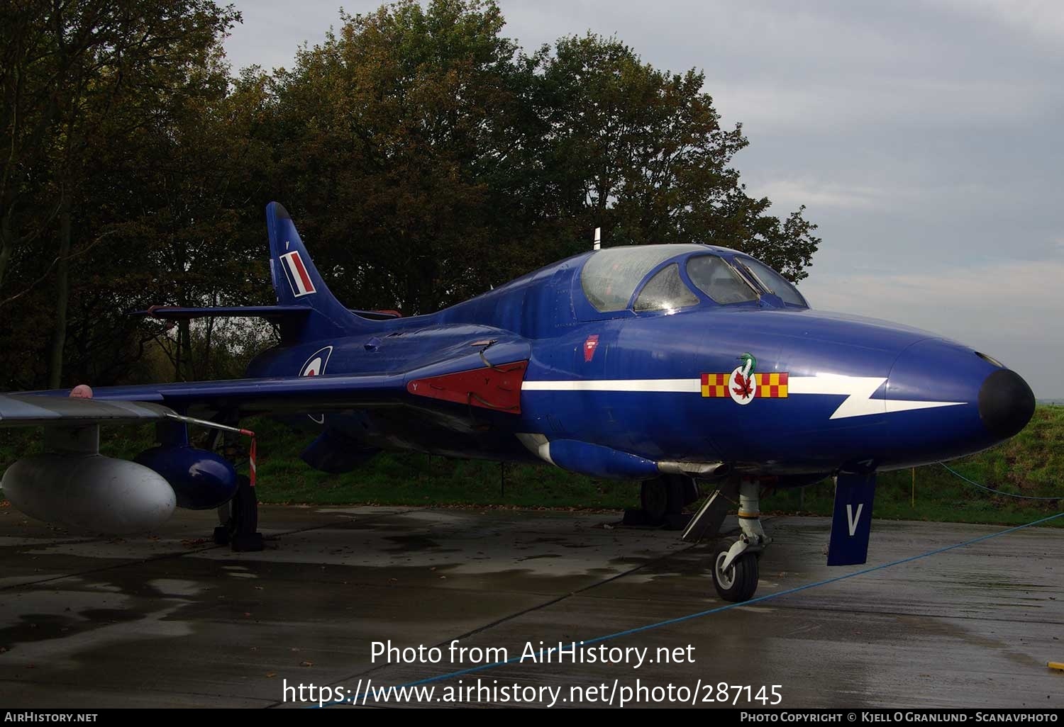 Aircraft Photo of XL571 | Hawker Hunter T7 | UK - Air Force | AirHistory.net #287145