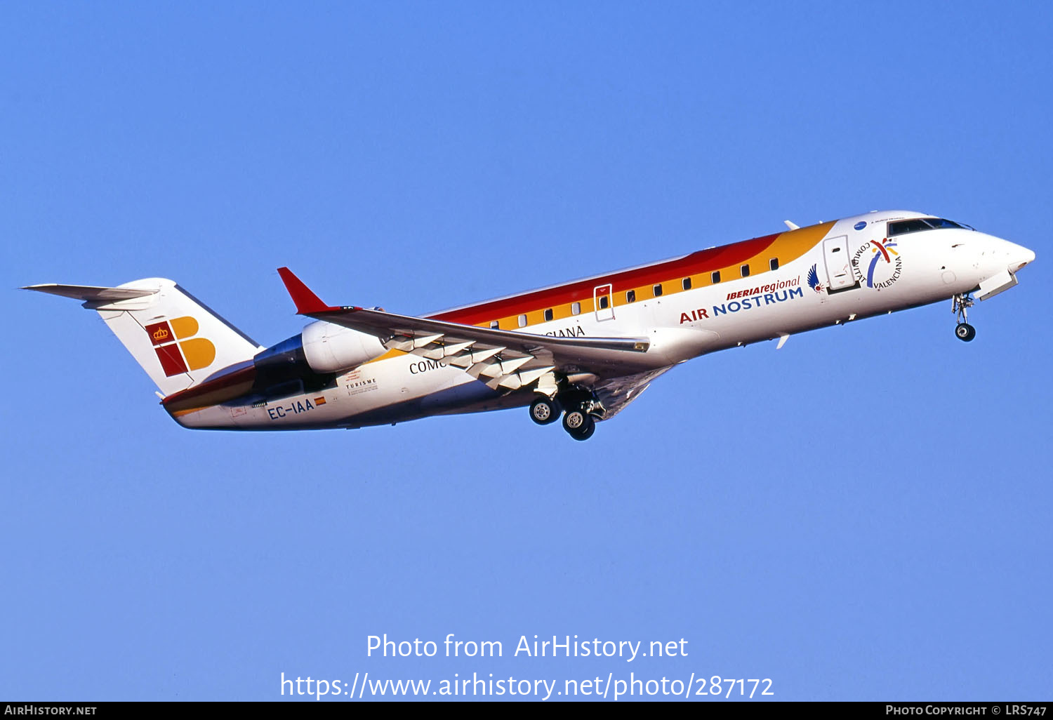 Aircraft Photo of EC-IAA | Bombardier CRJ-200ER (CL-600-2B19) | Air Nostrum | AirHistory.net #287172