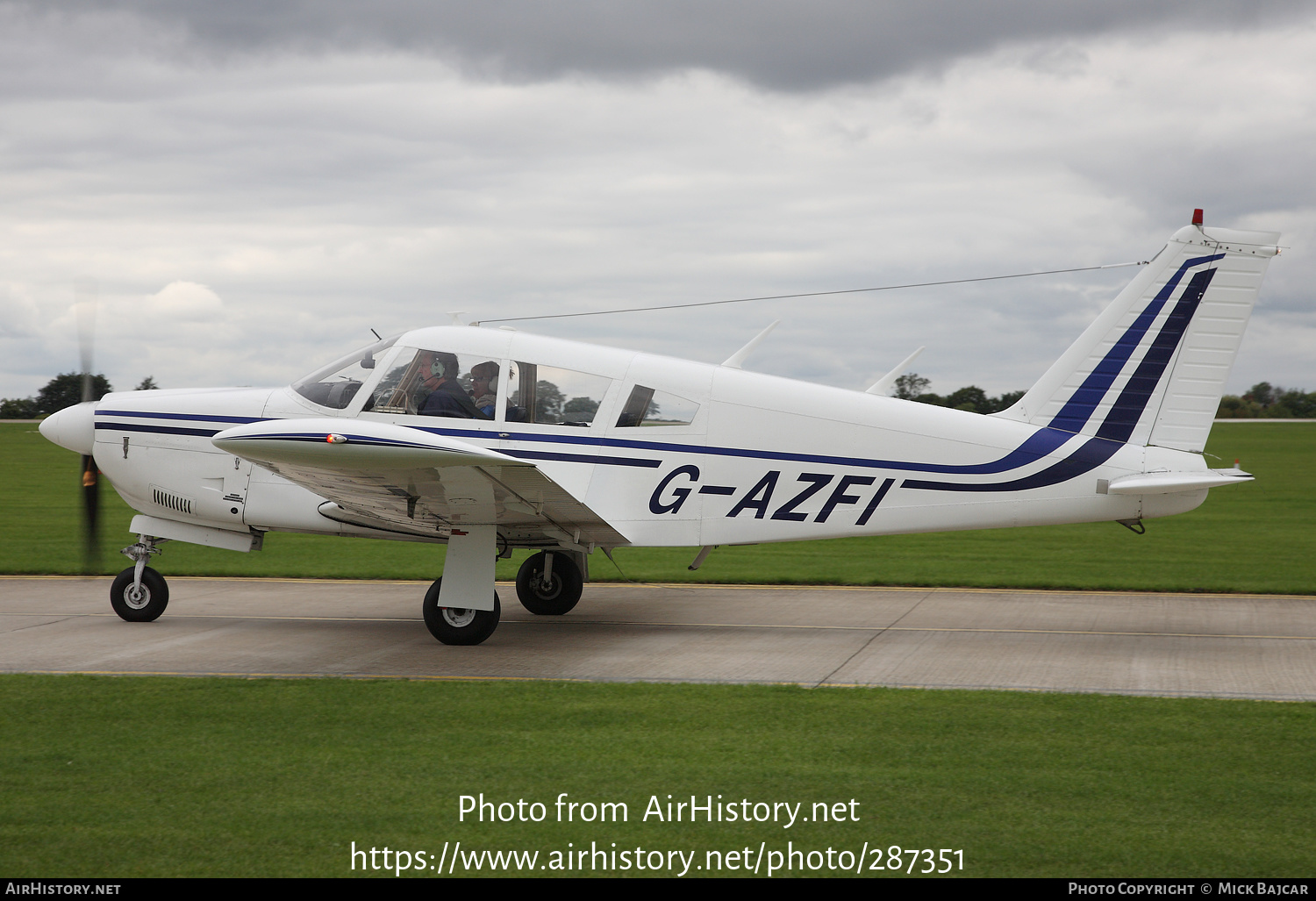 Aircraft Photo of G-AZFI | Piper PA-28R-200 Cherokee Arrow B | AirHistory.net #287351