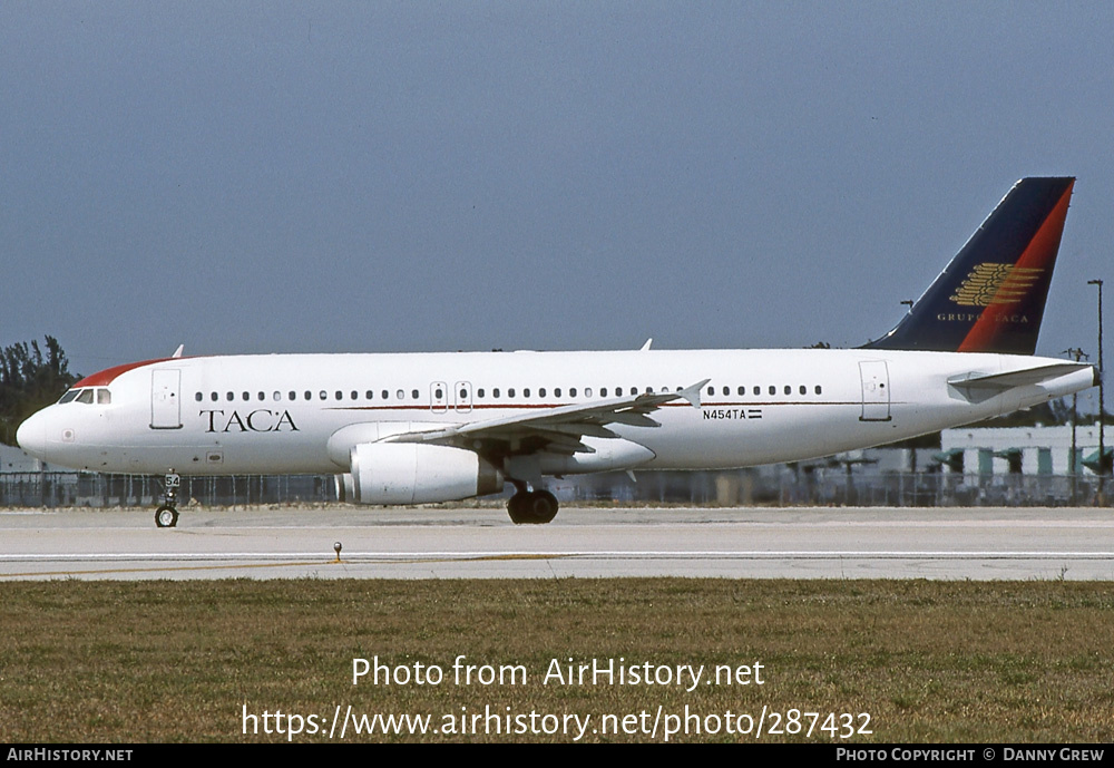 Aircraft Photo of N454TA | Airbus A320-233 | TACA - Transportes Aéreos Centro Americanos | AirHistory.net #287432