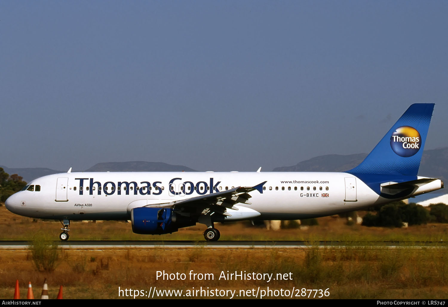 Aircraft Photo of G-BXKC | Airbus A320-214 | Thomas Cook Airlines | AirHistory.net #287736