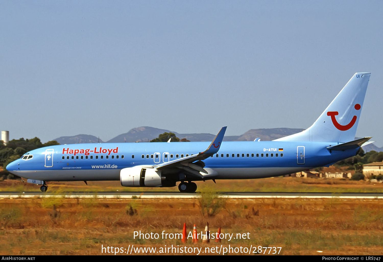 Aircraft Photo of D-ATUI | Boeing 737-86Q | Hapag-Lloyd | AirHistory.net #287737