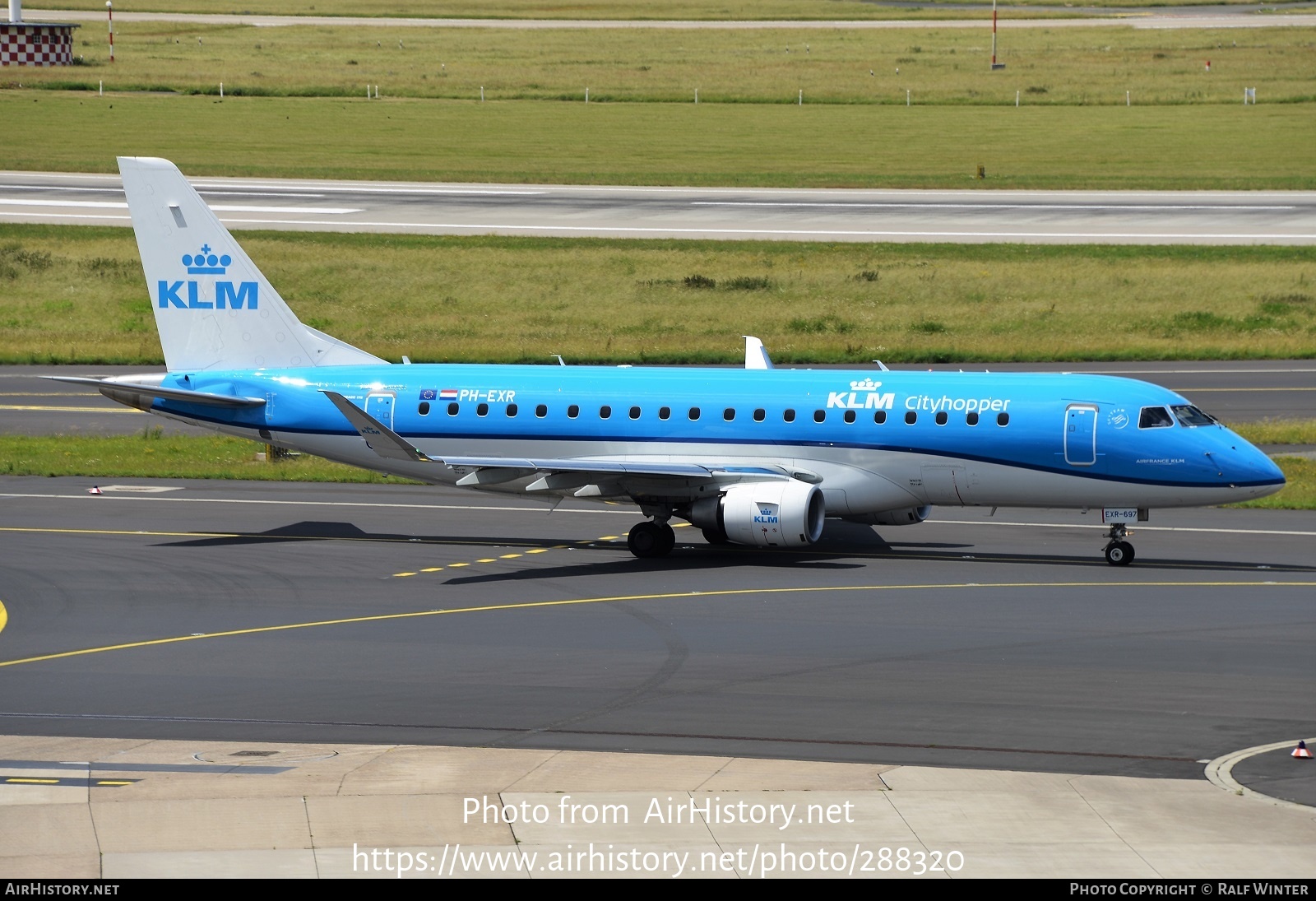 Aircraft Photo of PH-EXR | Embraer 175STD (ERJ-170-200STD) | KLM Cityhopper | AirHistory.net #288320