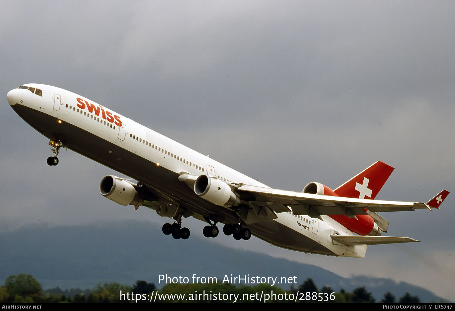 Aircraft Photo of HB-IWQ | McDonnell Douglas MD-11 | Swiss International Air Lines | AirHistory.net #288536